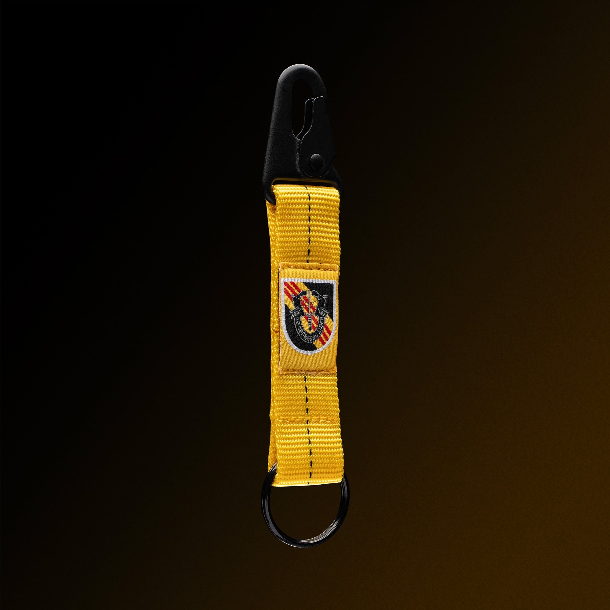 4-in-the-Hand Static Line Lanyard Keychain