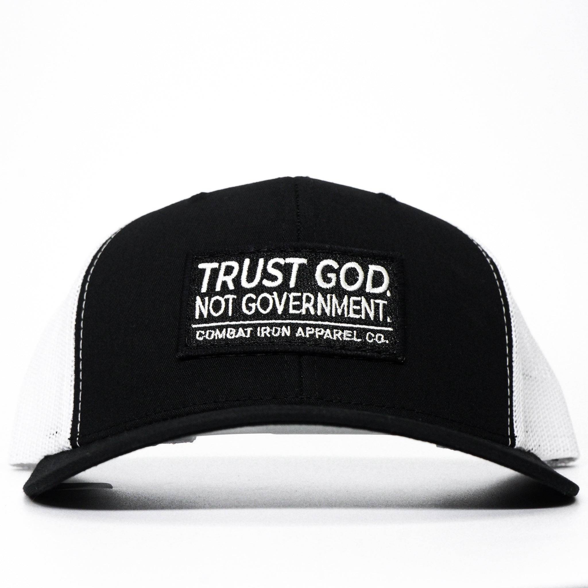 Vertraue Gott. Nicht der Regierung. Mid-Profile Mesh Snapback