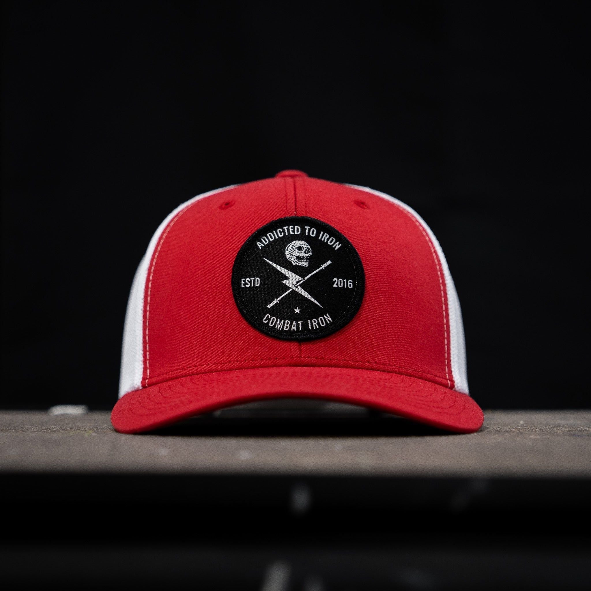 Addicted To Iron Patch Snapback Mütze