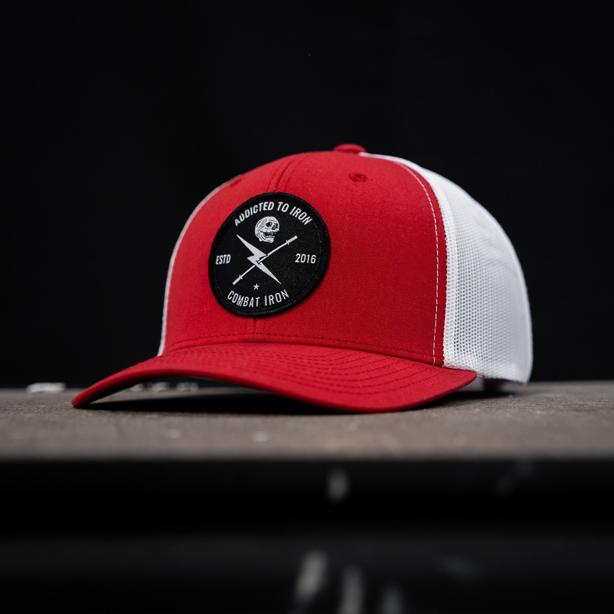 Addicted To Iron Patch Snapback Mütze