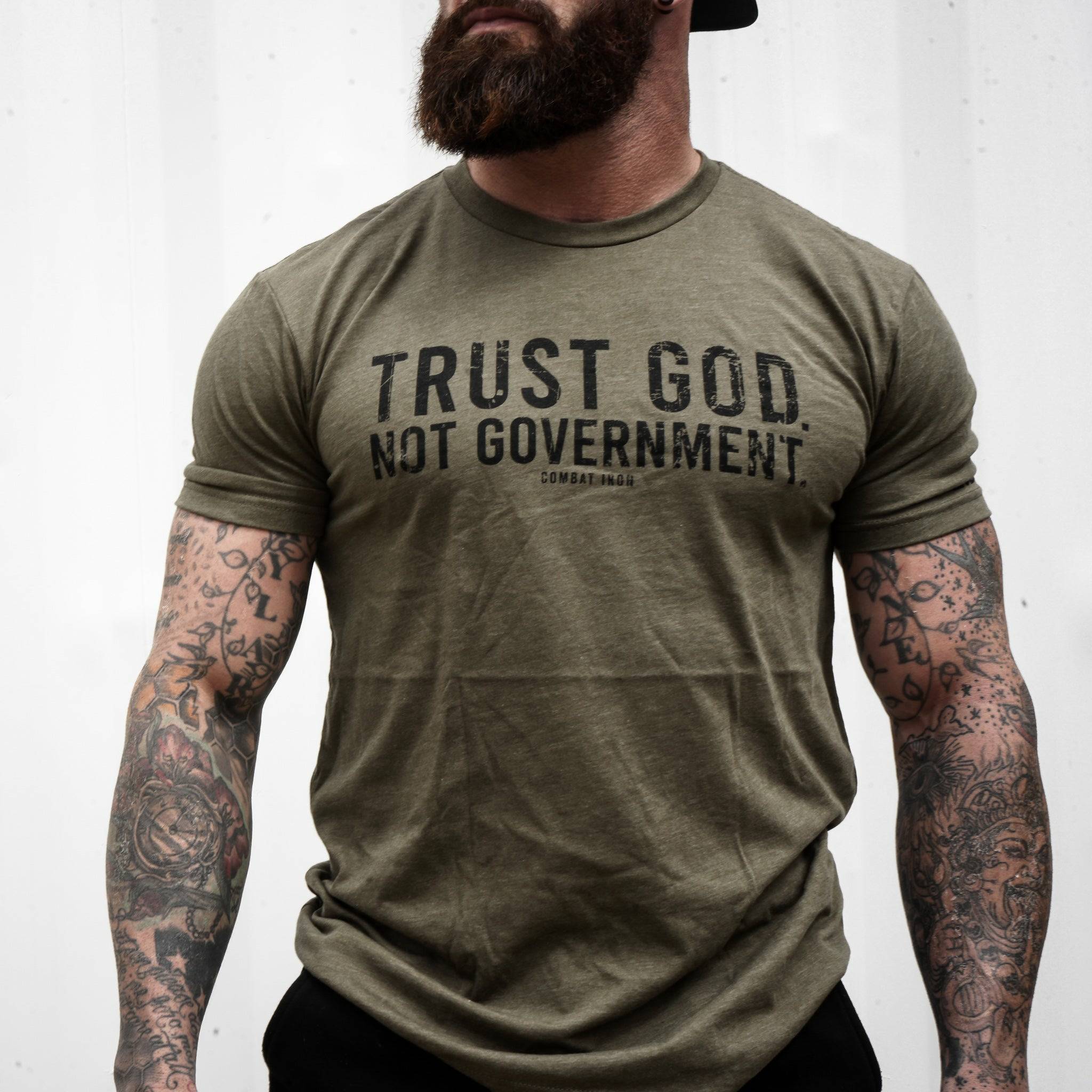 Trust God. Not Government. Men's T-Shirt