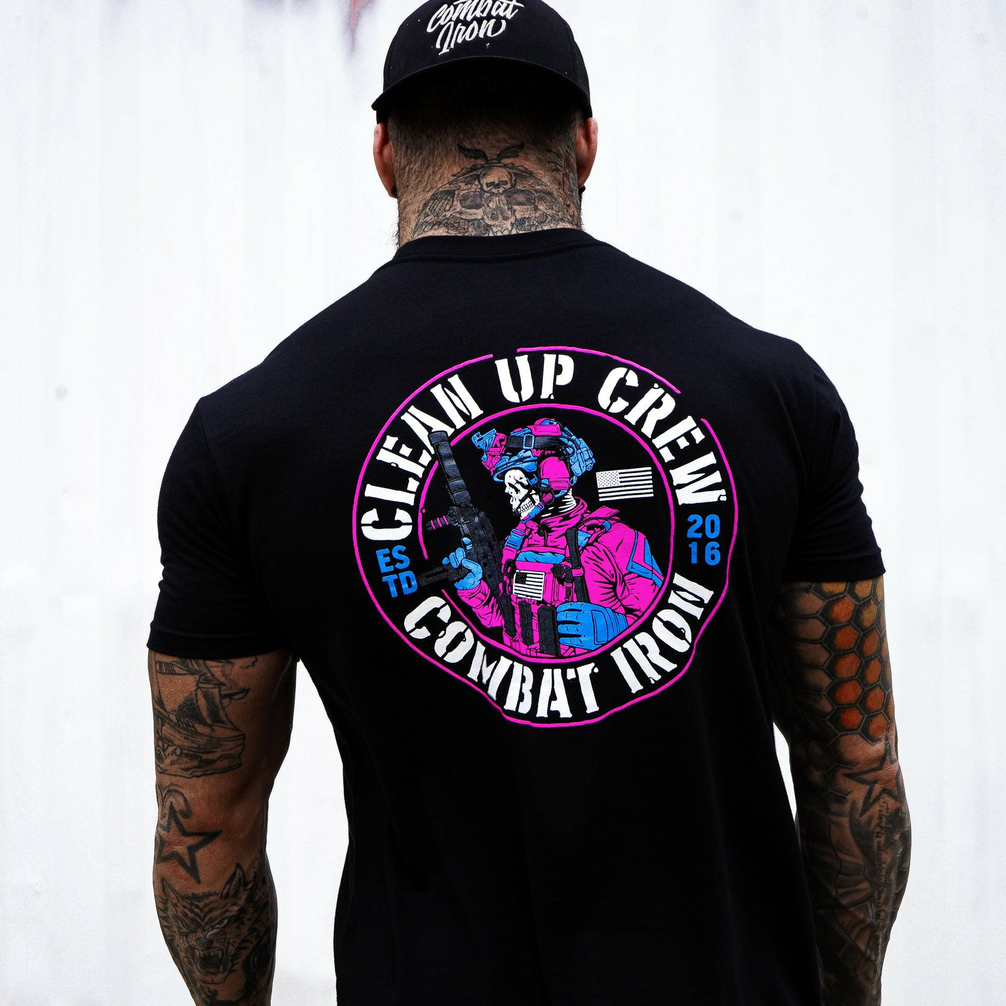 Herren-T-Shirt mit Totenkopfmotiv „Clean up Crew Operator“
