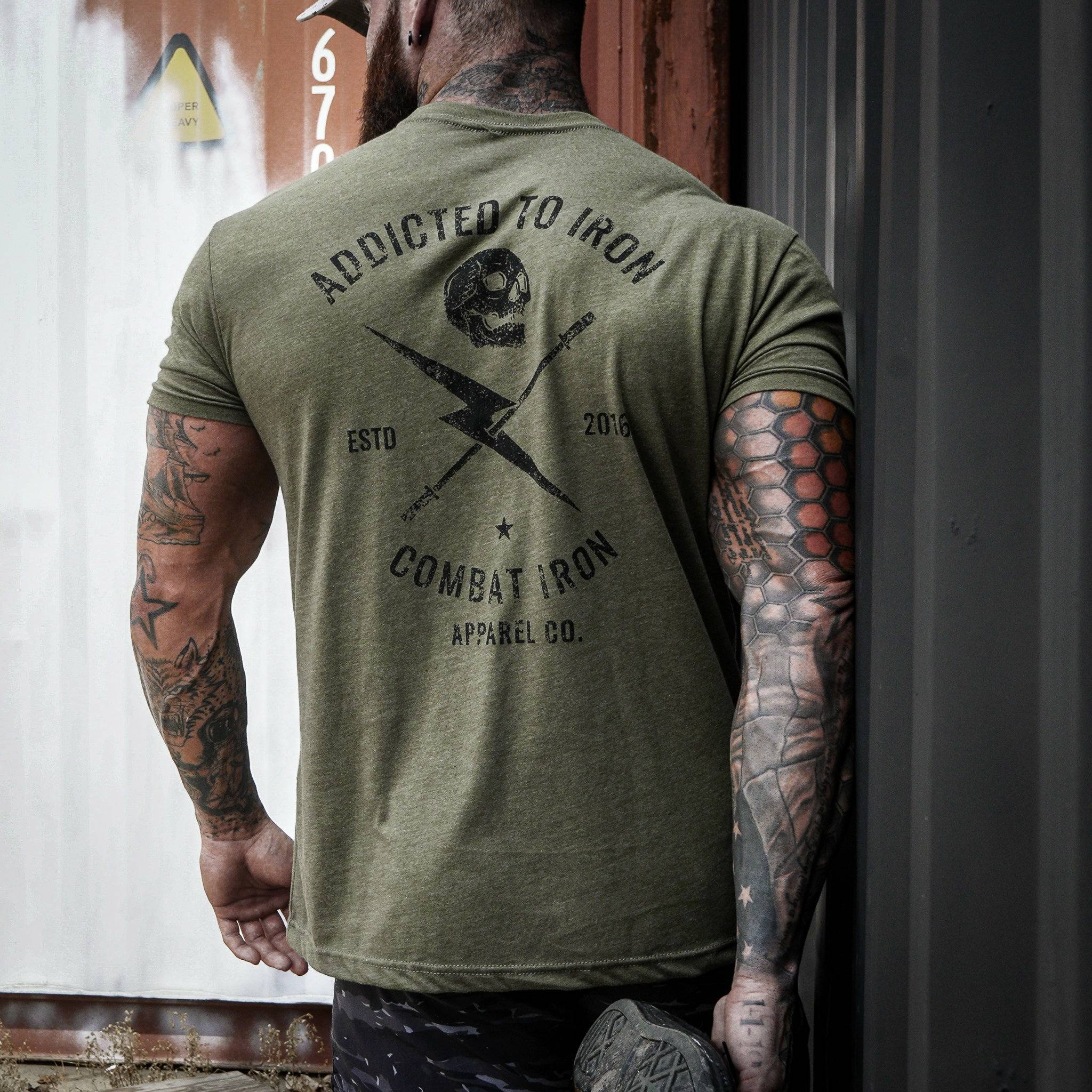 Addicted to Iron V3 Trainings-T-Shirt für Herren