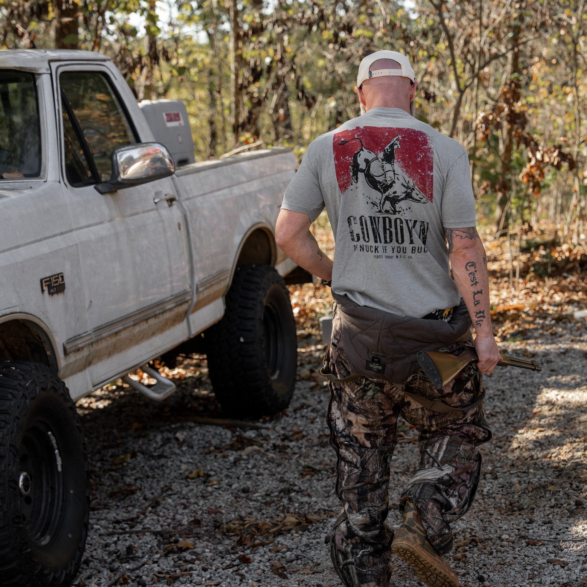 Cowboy'n | Knuck If You Buck Men's T-Shirt