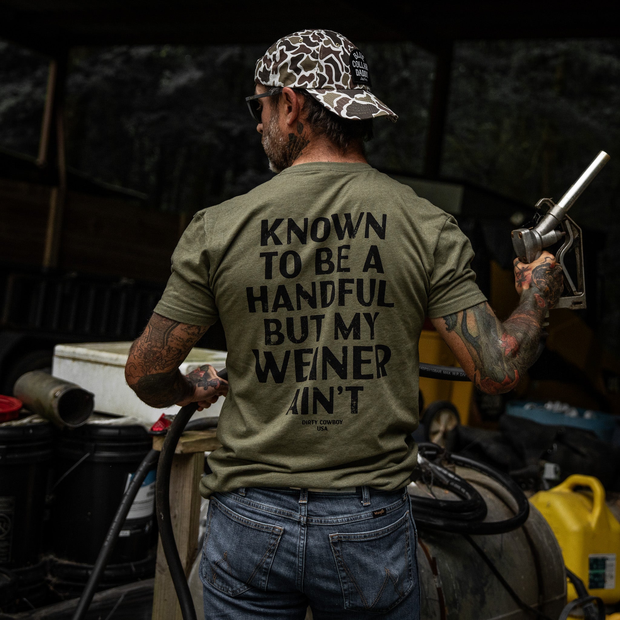 Known To Be A Handful. But My Weiner Ain't Men's T-Shirt