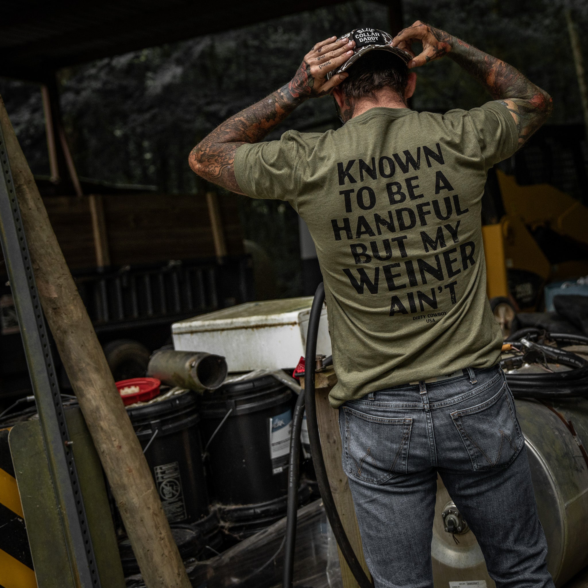 Known To Be A Handful. But My Weiner Ain't Men's T-Shirt
