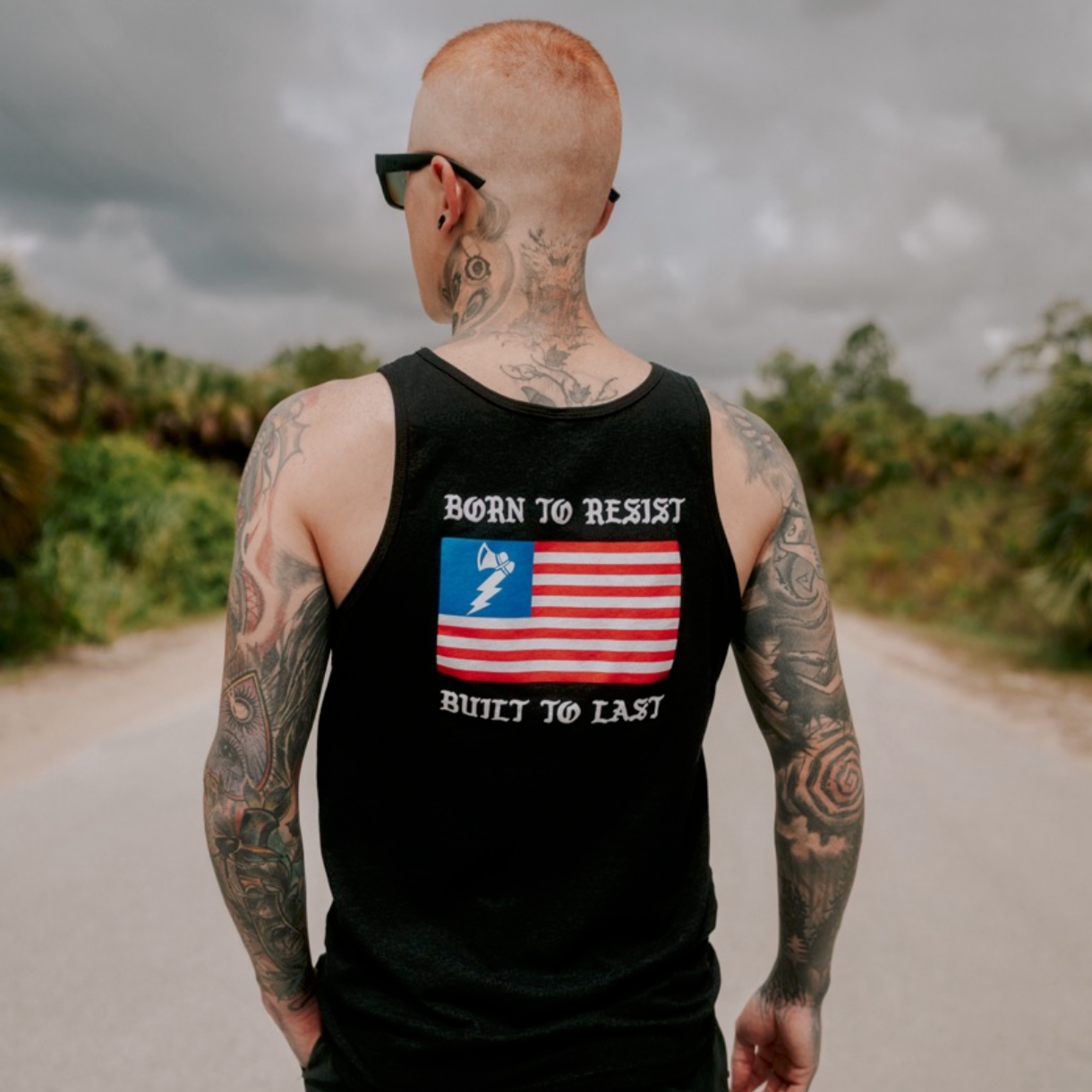 Camiseta sin mangas construida para durar