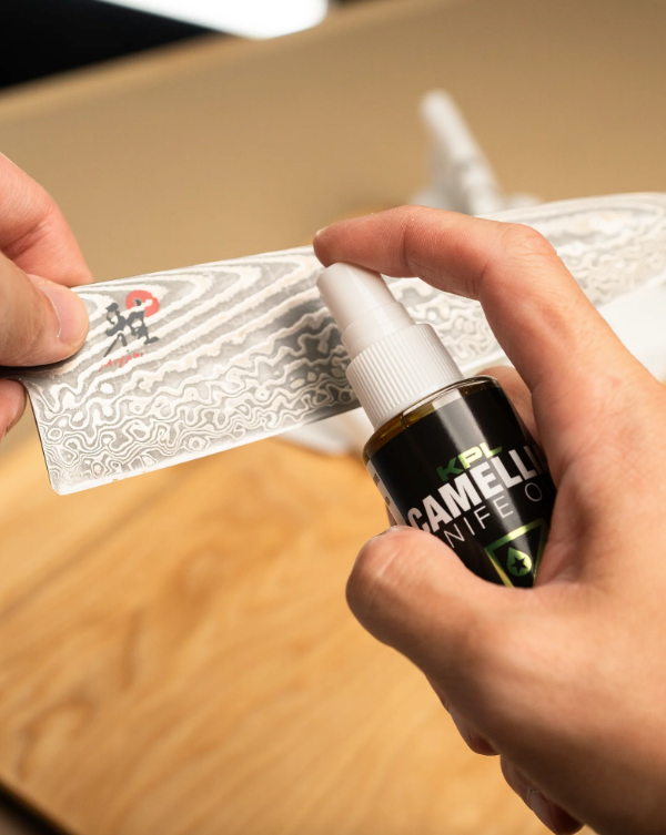 Camellia Kitchen Knife Oil - Carbon Steel and Cast Iron
