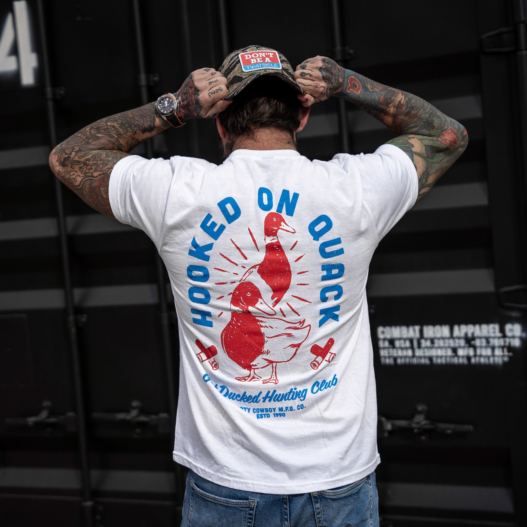 Hooked On Quack Hunter ' Get Ducked' Men's T-Shirt