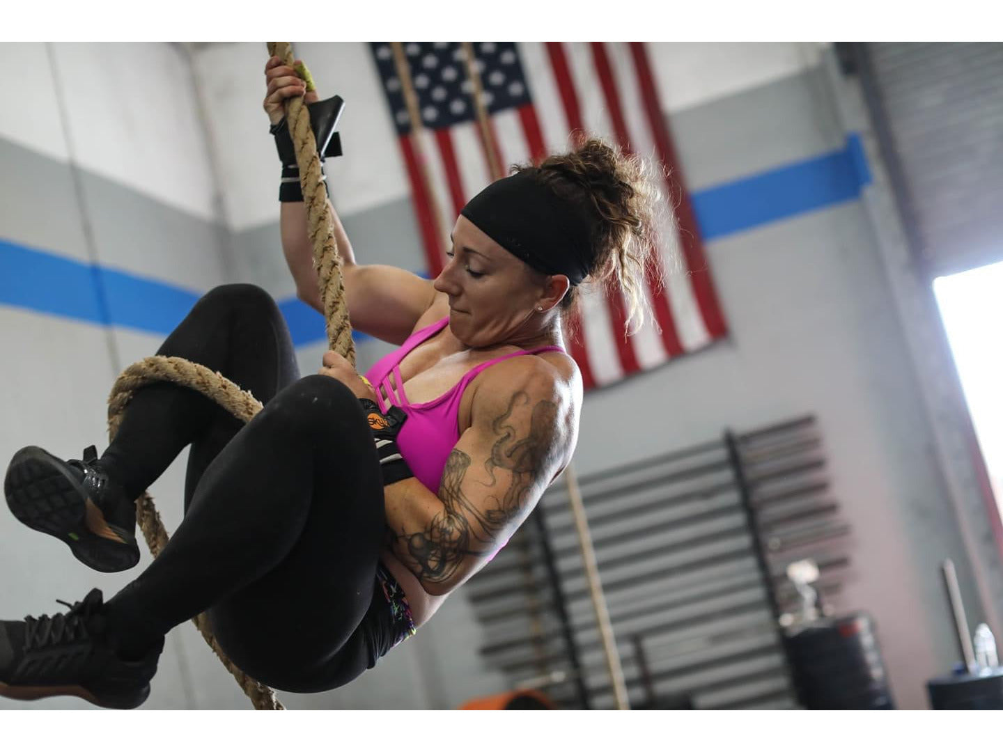 Elixir Performance Leggings - Heathered Black