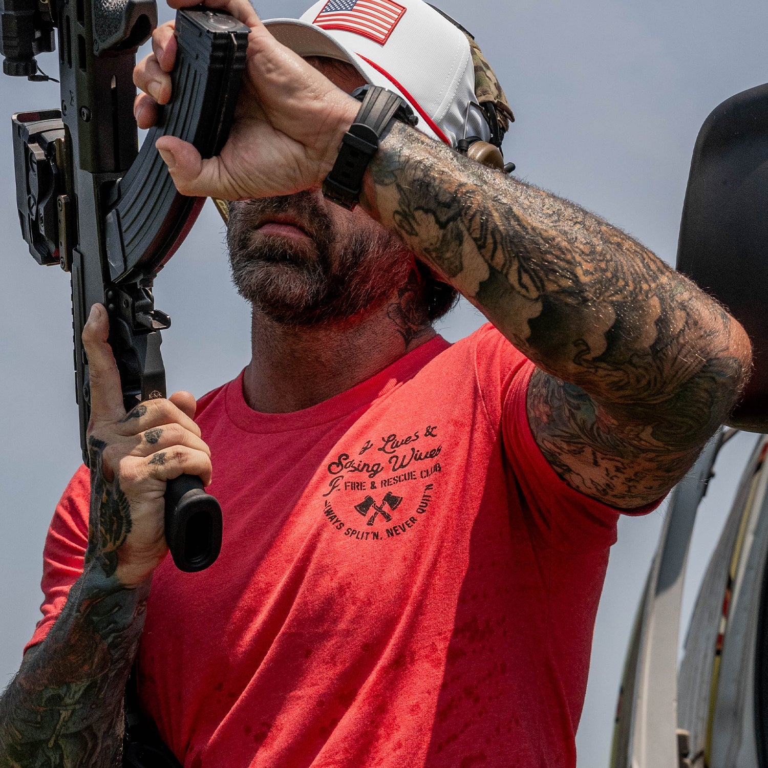 Saving Lives & Pleasing Wives Fire & Rescue Club Men's T-Shirt