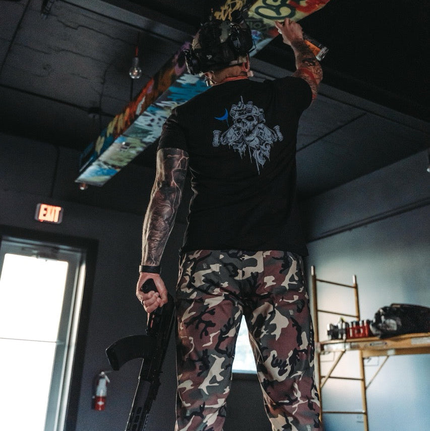 UNDYING TEE