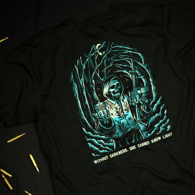 CAMISETA DE GUNFIGHTER X SAVAGE TACTICIANS