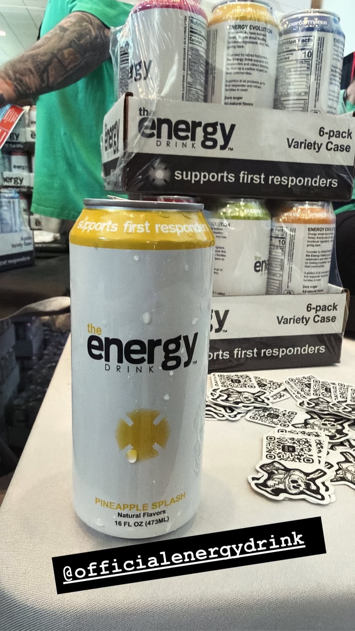 Energy Drink™ Ananas-Splash 12er-Pack