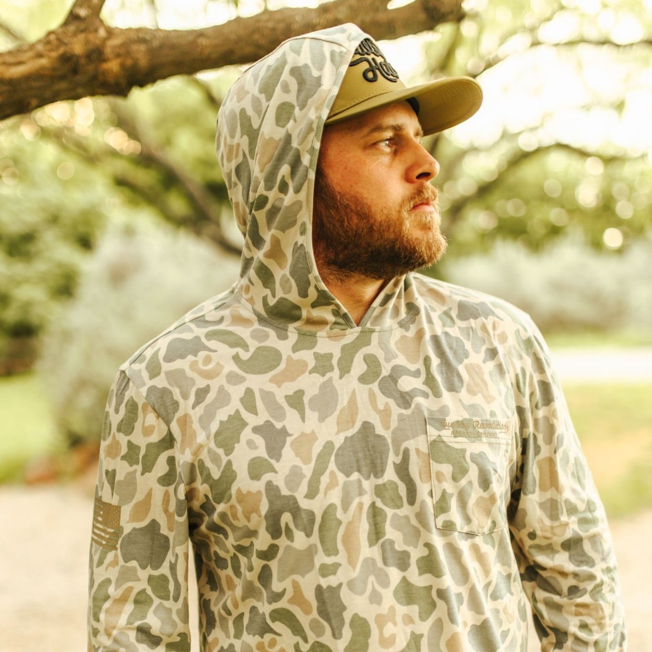 DUCK CAMO HOODED LONG-SLEEVE SUN SHIRT