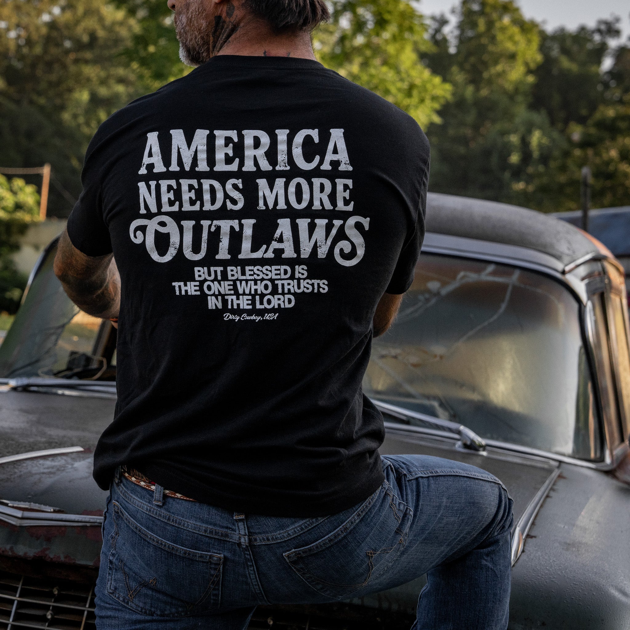 America Needs More Outlaws Men's T-Shirt
