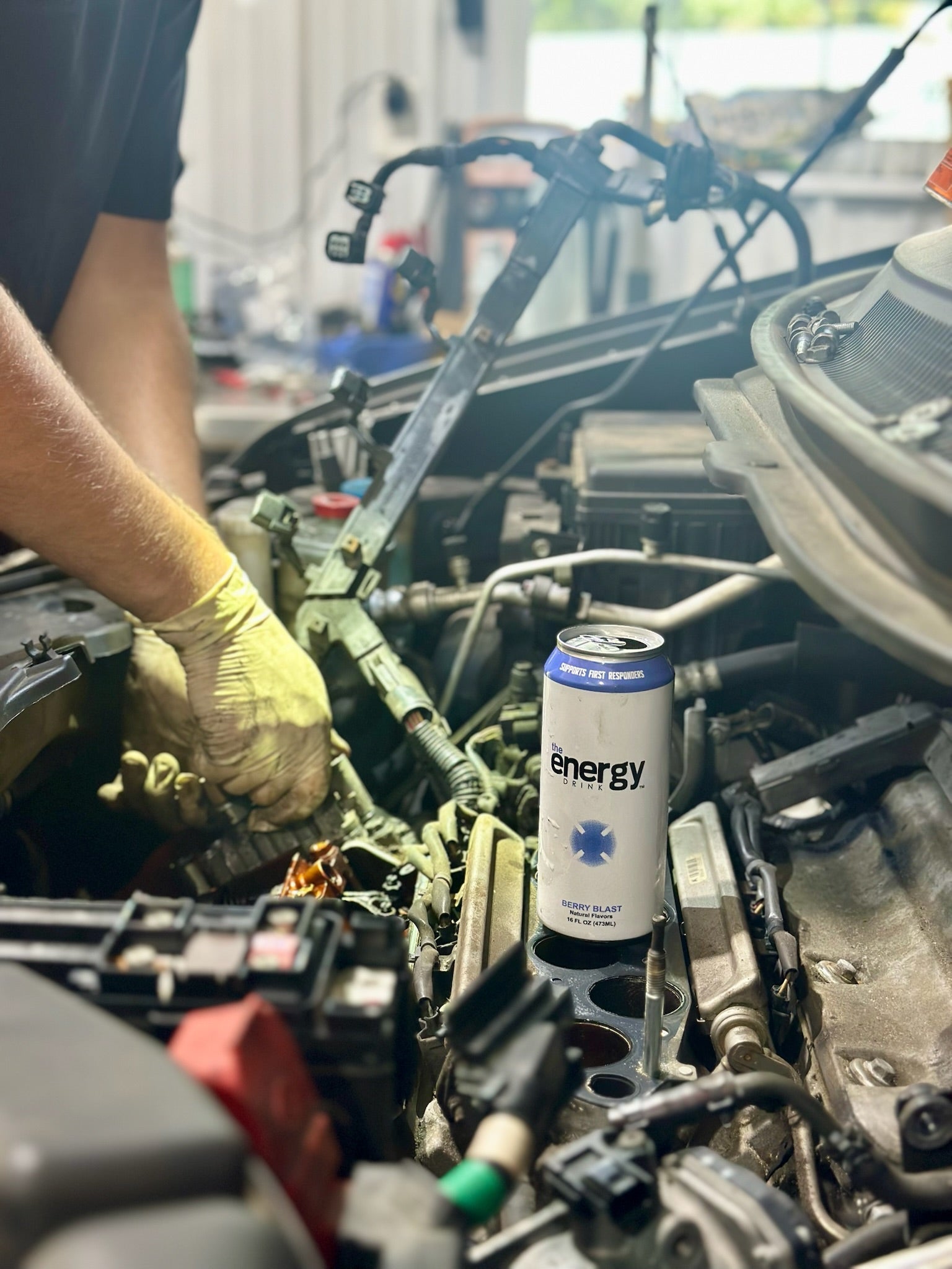 der Energy Drink™ Berry Blast 12er-Pack