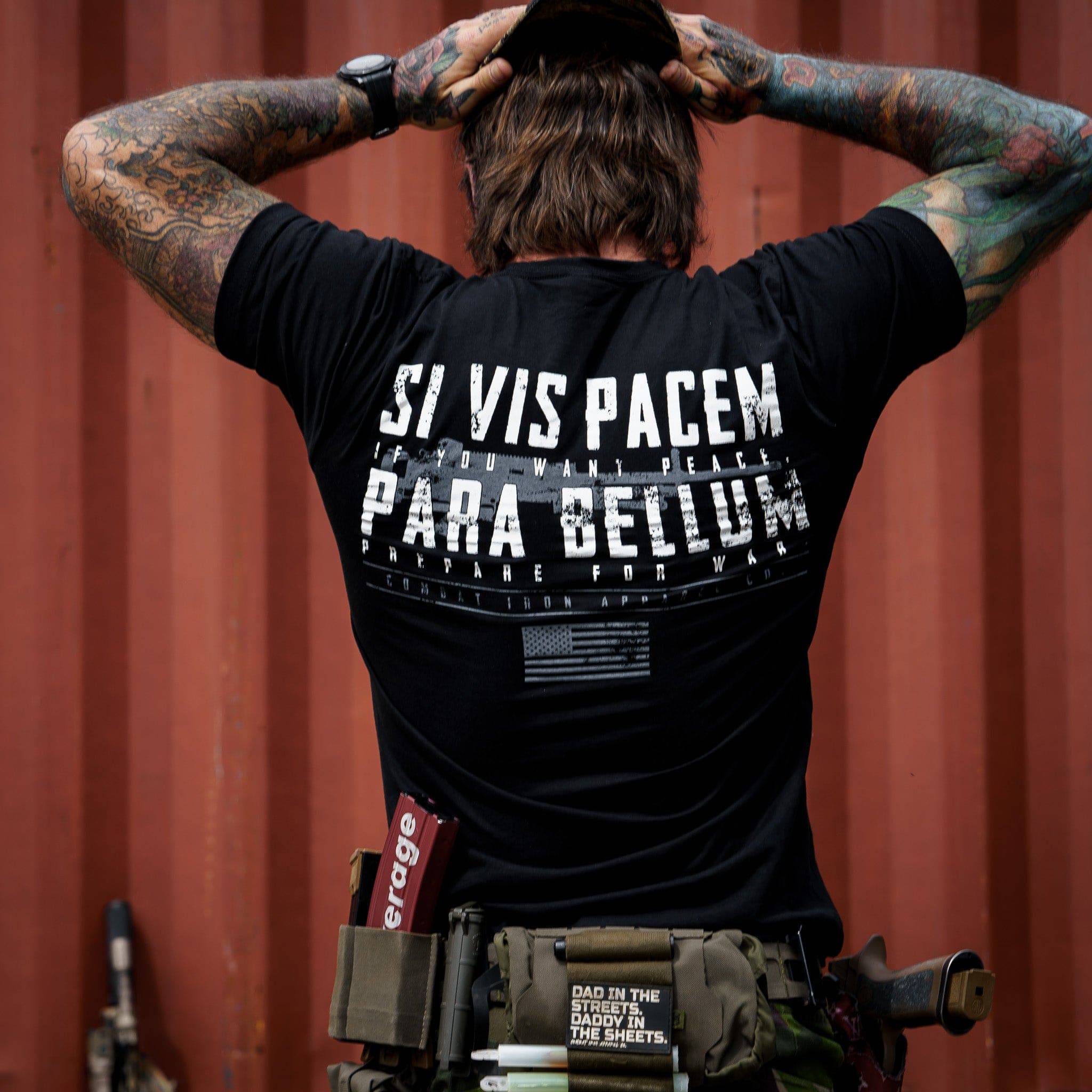 If You Want Peace Prepare For War. | SI VIS PACEM PARA BELLUM Men's T-Shirt