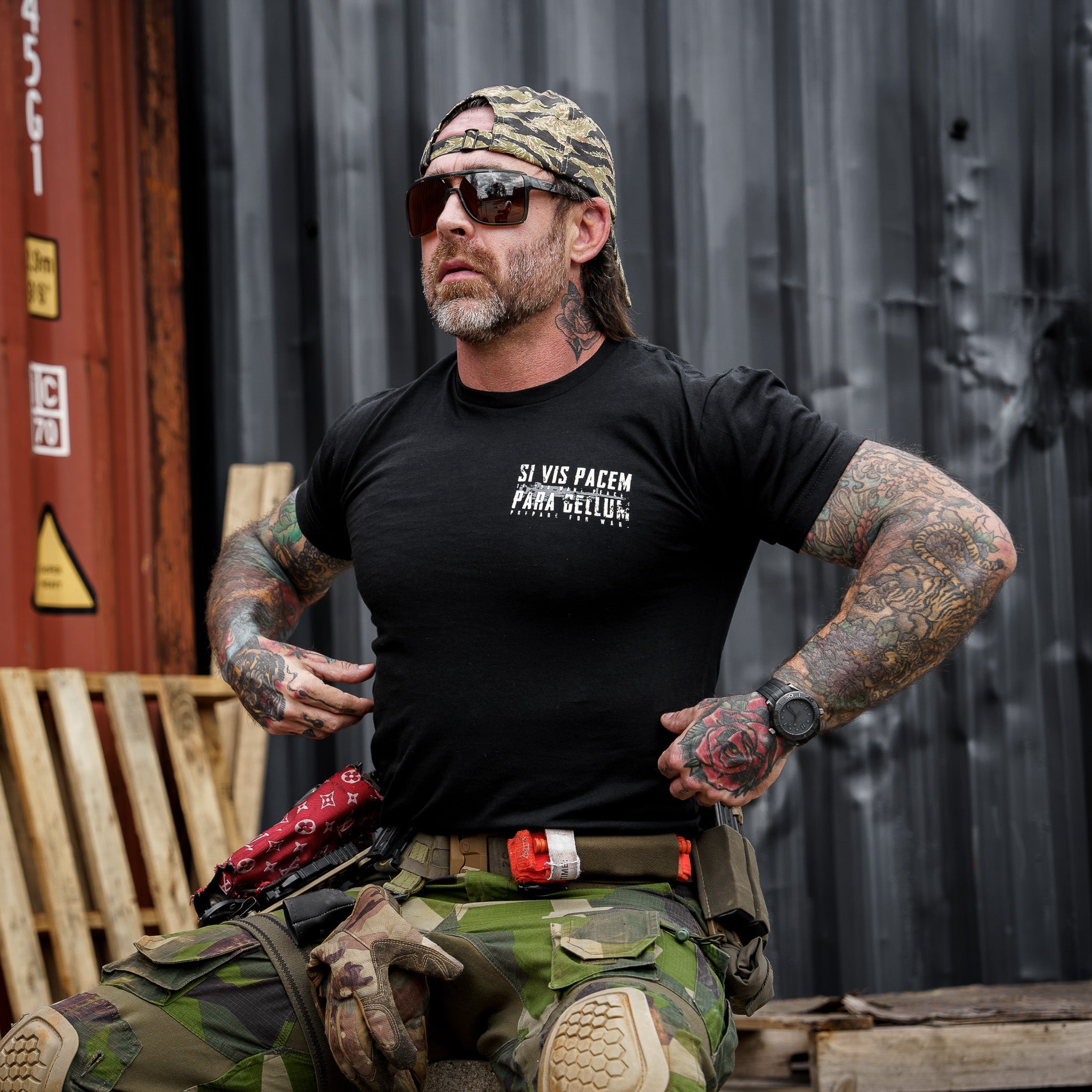 IF YOU WANT PEACE. PREPARE FOR WAR | SI VIS PACEM PARA BELLUM MEN’S T-SHIRT