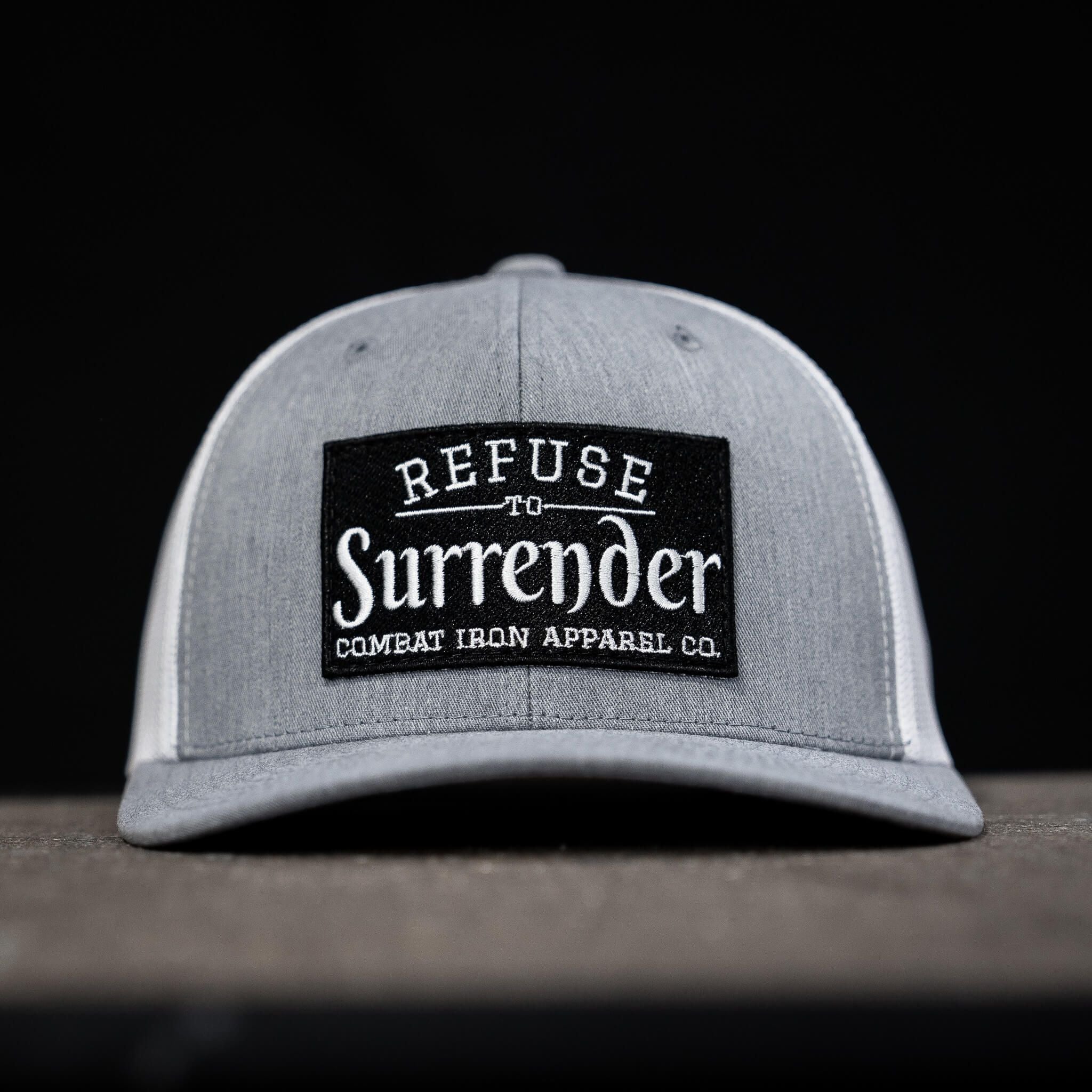 REFUSE TO SURRENDER BLACK/WHITE PATCH MID-PROFILE MESH SNAPBACK Hat