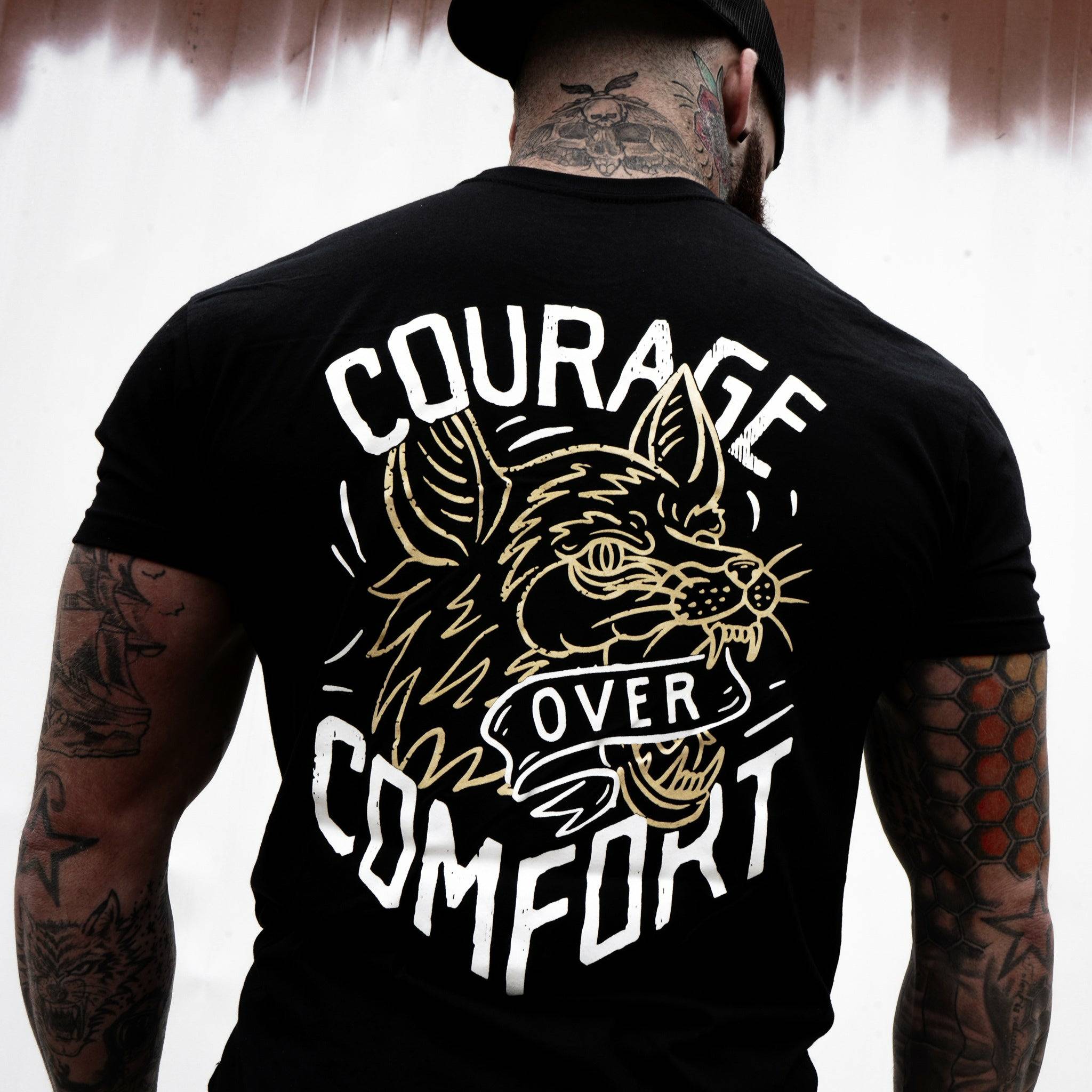 COURAGE OVER COMFORT - WOLF EDITION MEN’S T-SHIRT