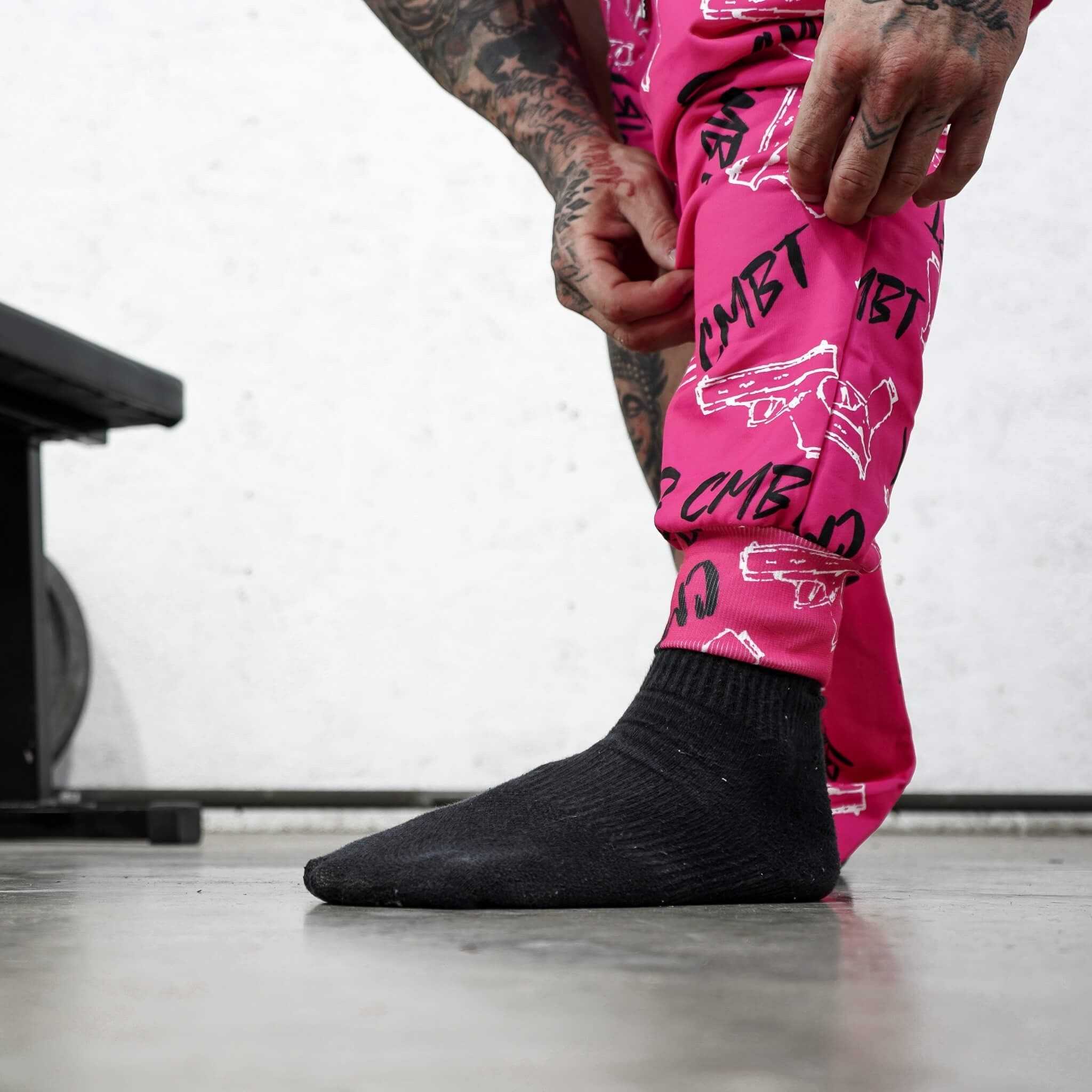 RELAXED FIT ATHLETIC MIDWEIGHT JOGGERS | PINK CMBT PISTOLS