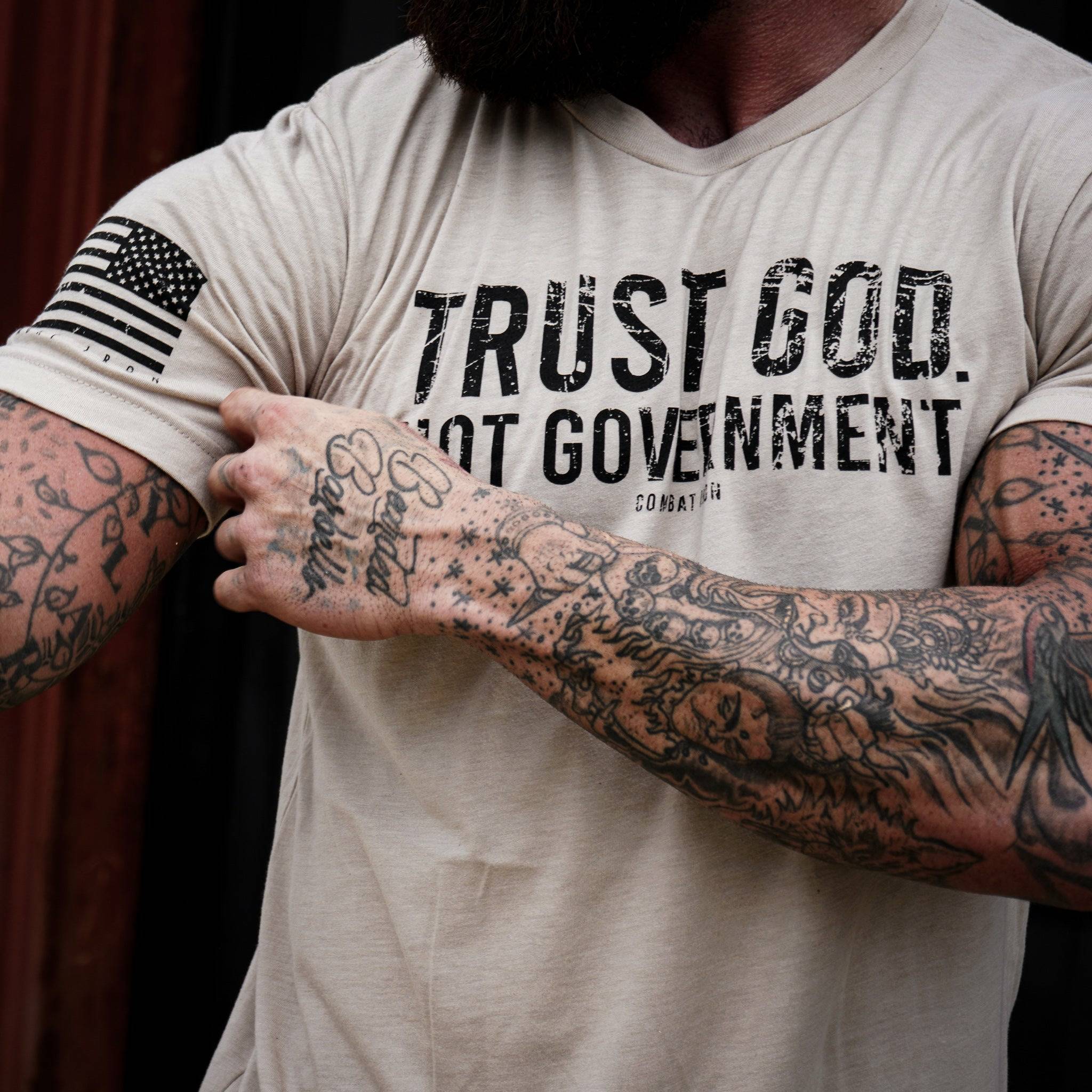 Trust God. Not Government. T-Shirt