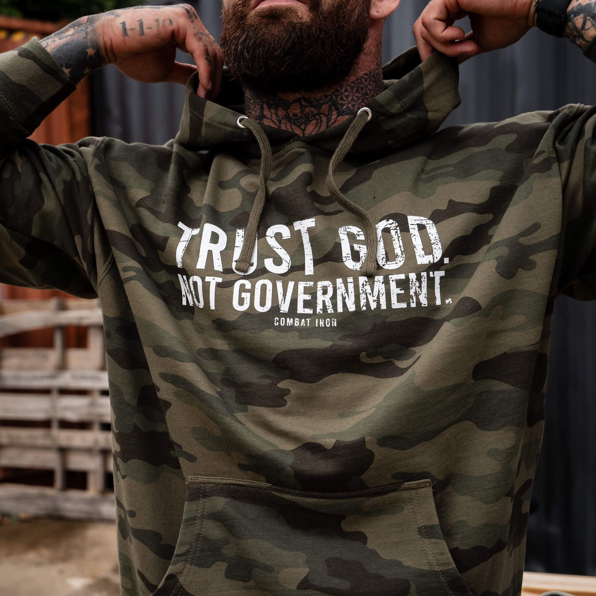 TRUST GOD. NOT GOVERNMENT. MEN'S MIDWEIGHT HOODIE