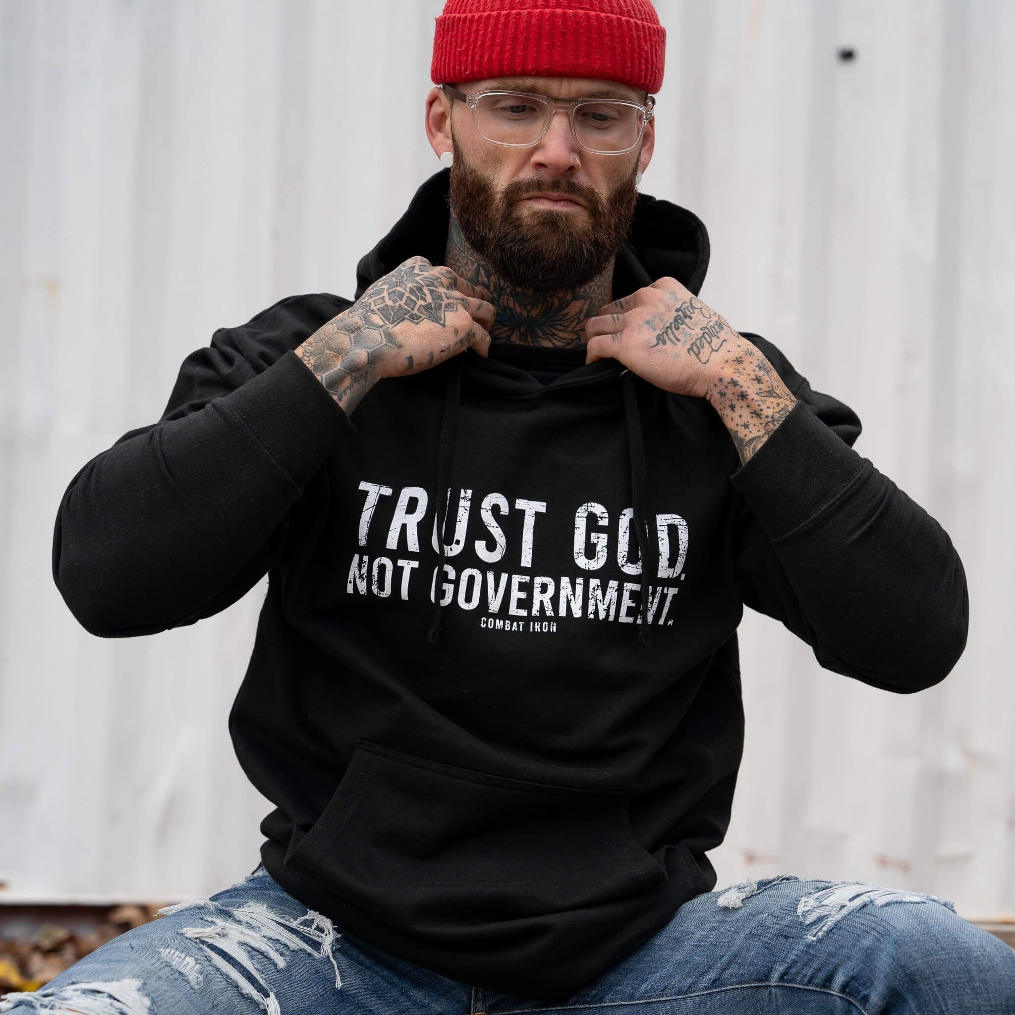 TRUST GOD. NOT GOVERNMENT. MEN'S MIDWEIGHT HOODIE