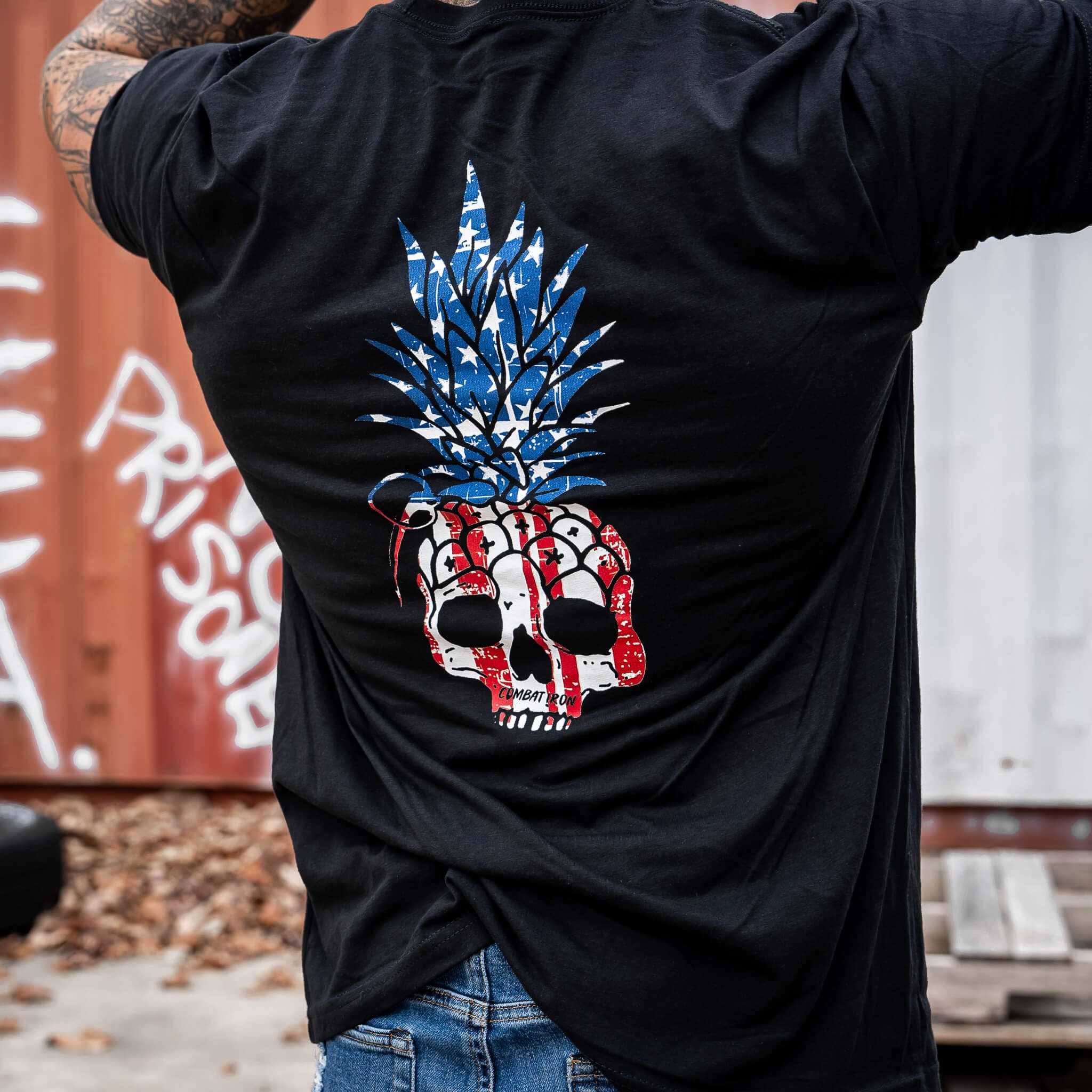 American Flag USA Pineapple Grenade Men's T-Shirt