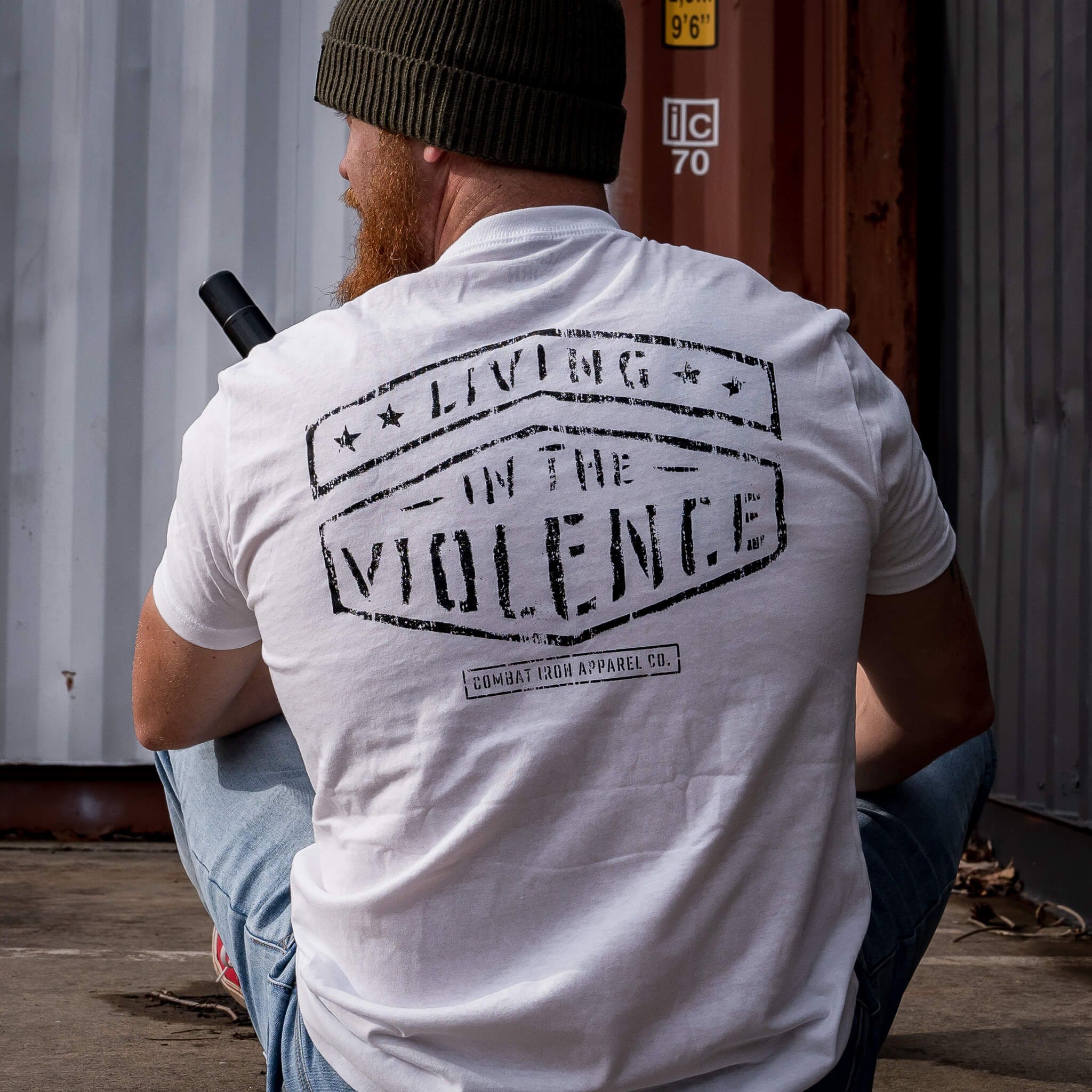 LIVING IN THE VIOLENCE MEN’S T-SHIRT