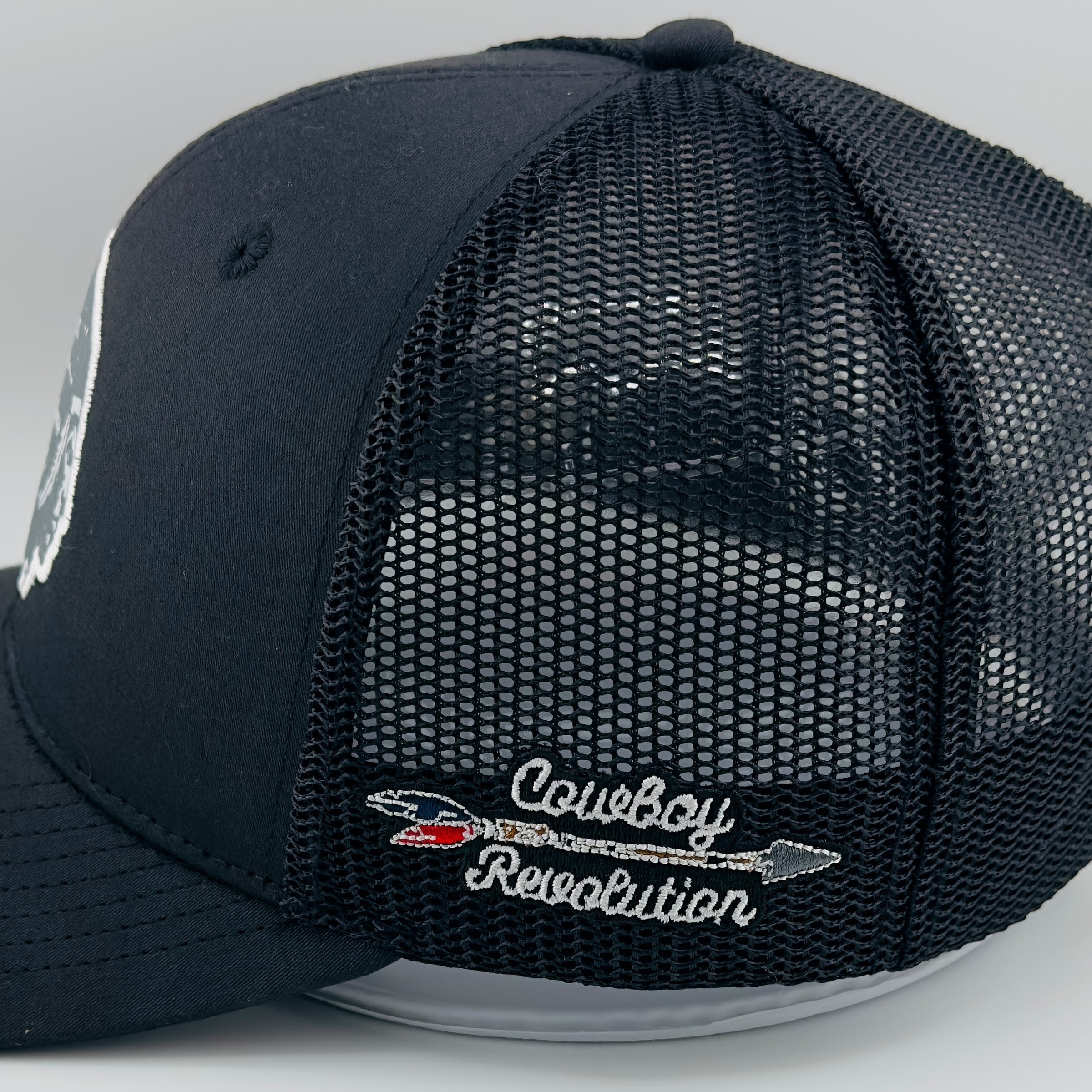 GORRA DE CAMIONERO "GANATE TUS PLUMAS"