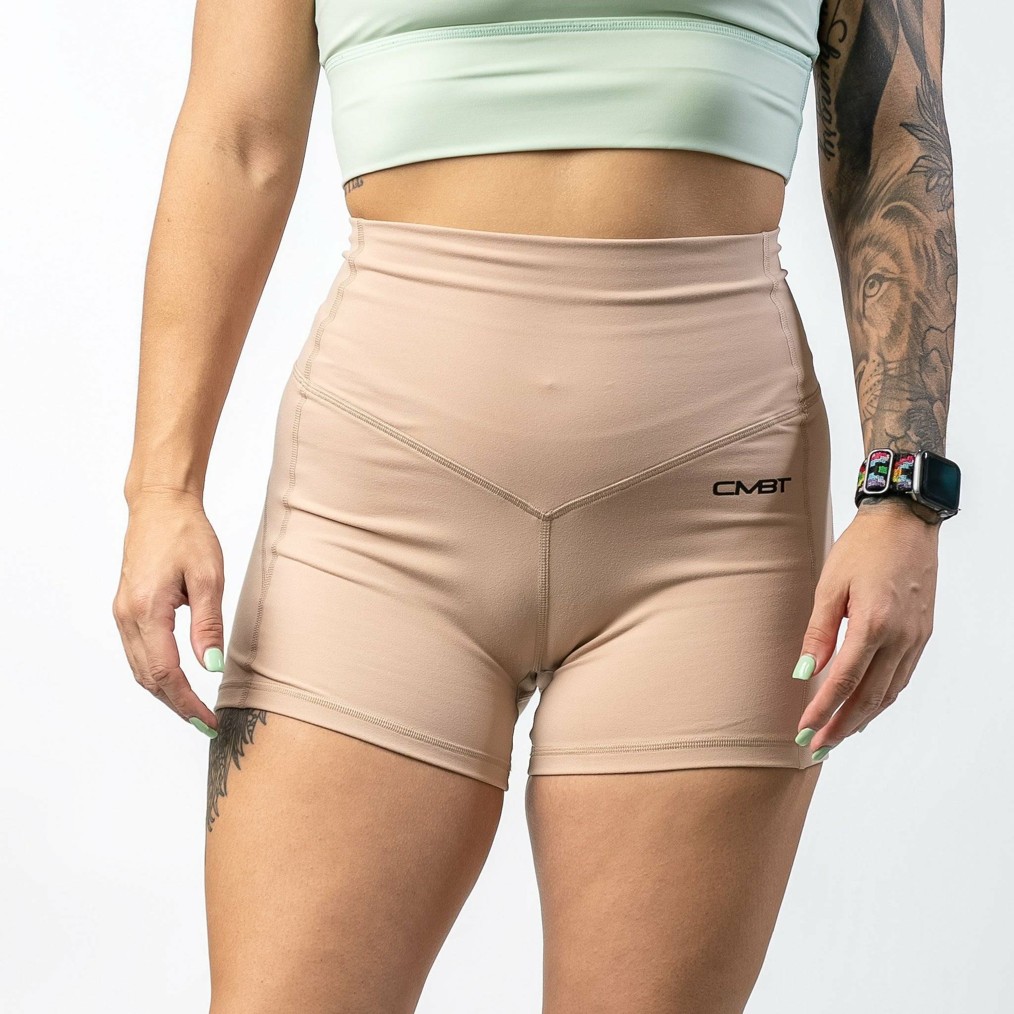 DAMEN LUXUS-SHORTS MIT HOHEM BUND