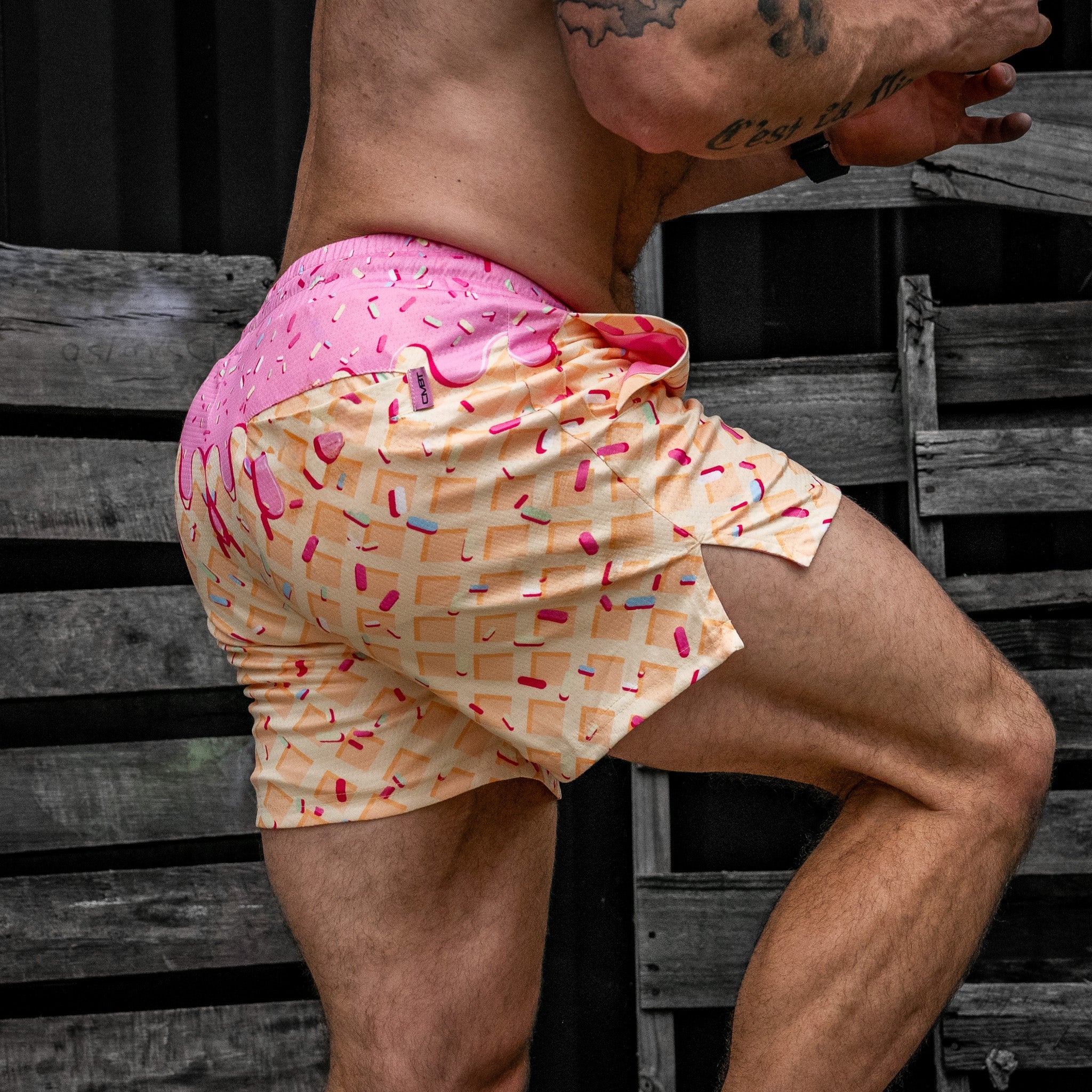 Men's Hoochie Daddy Mesh Shorts | 5"