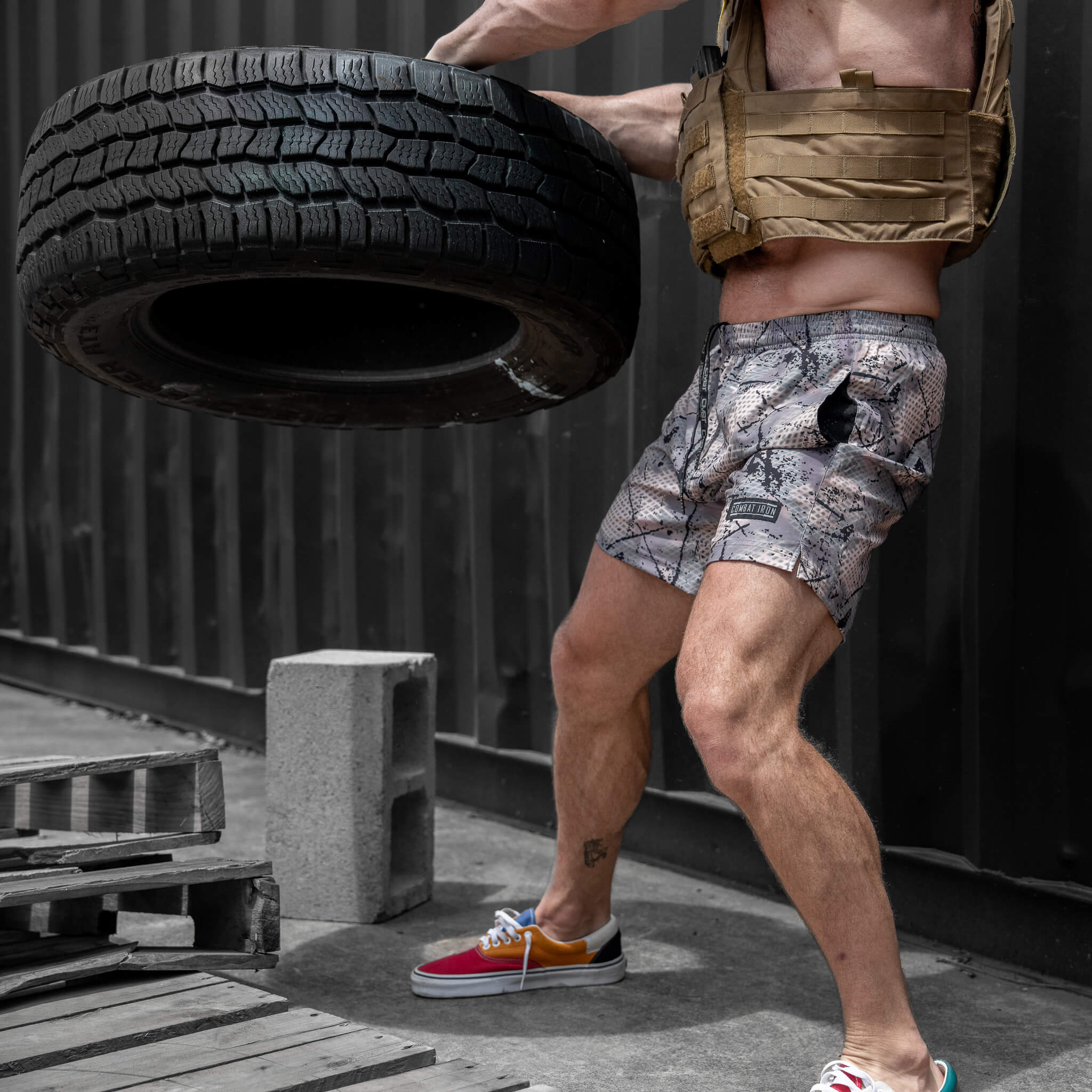 Men's V3 Performance Edition Shorts | 5.5"