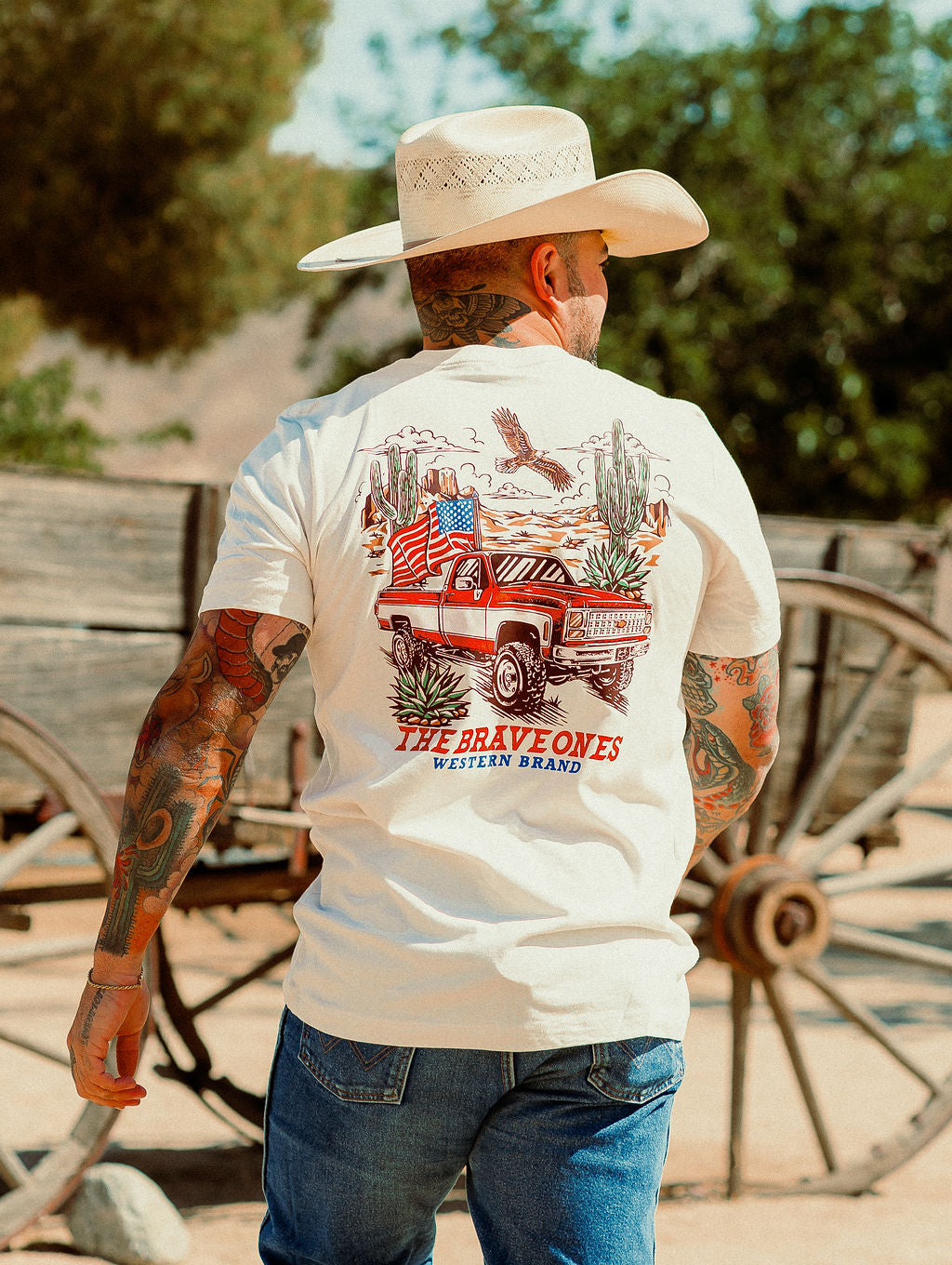 Desert Legend T-Shirt - Vintage White  | The Brave Ones