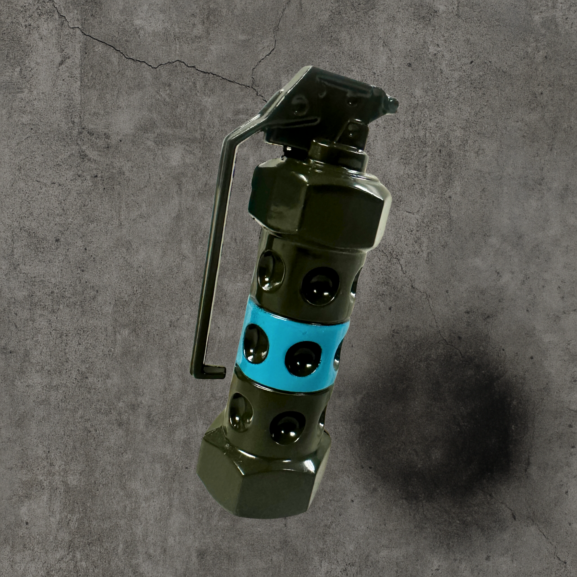 Mini Flash Bang Grenade Keychain – Tactical, Durable & Compact!