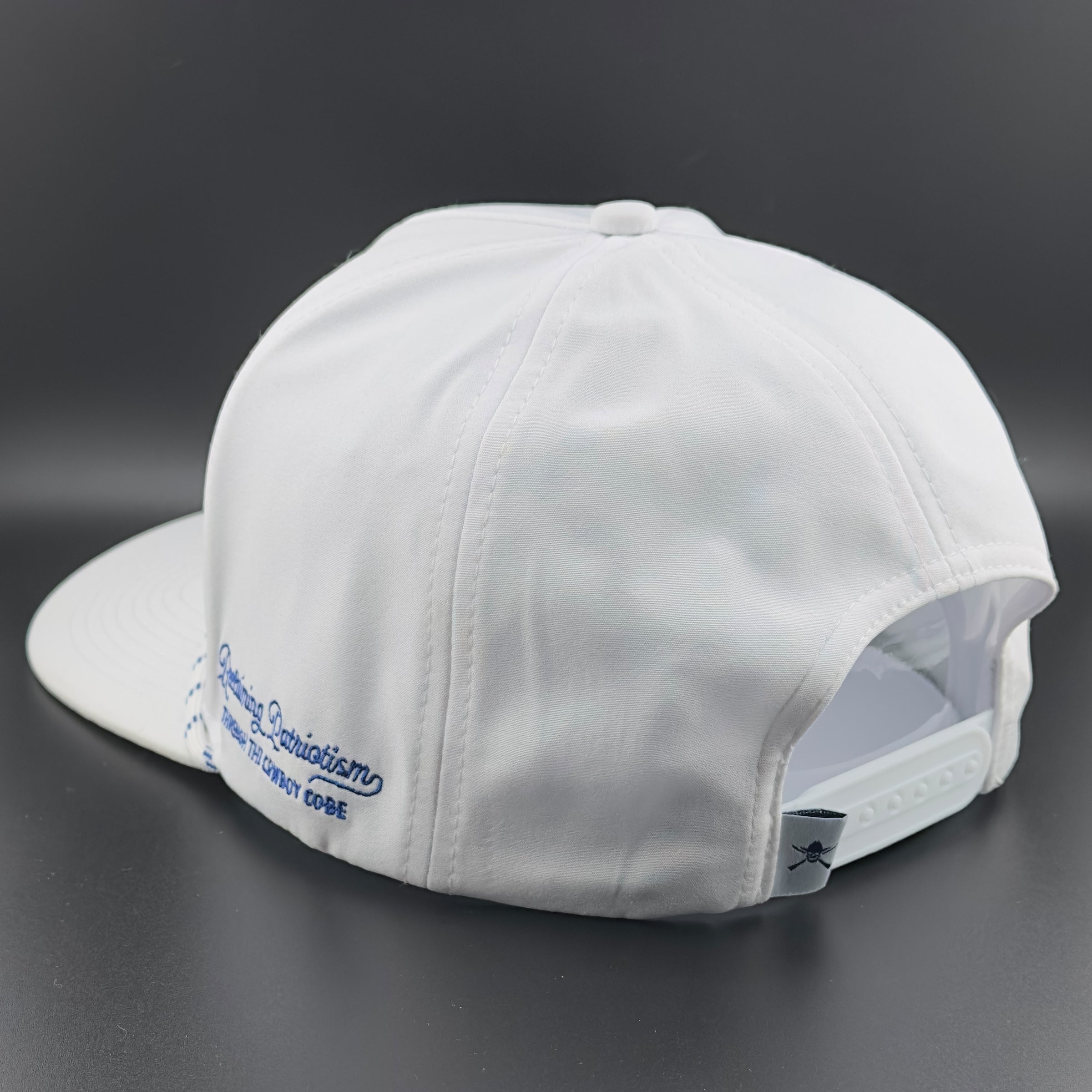 “LIGHTNING" WHITE PERFORMANCE HAT