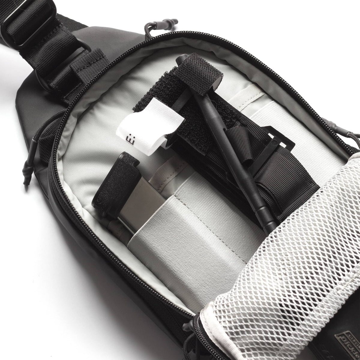 SENTINEL Cross-Body Sling-Pack für verdecktes Tragen