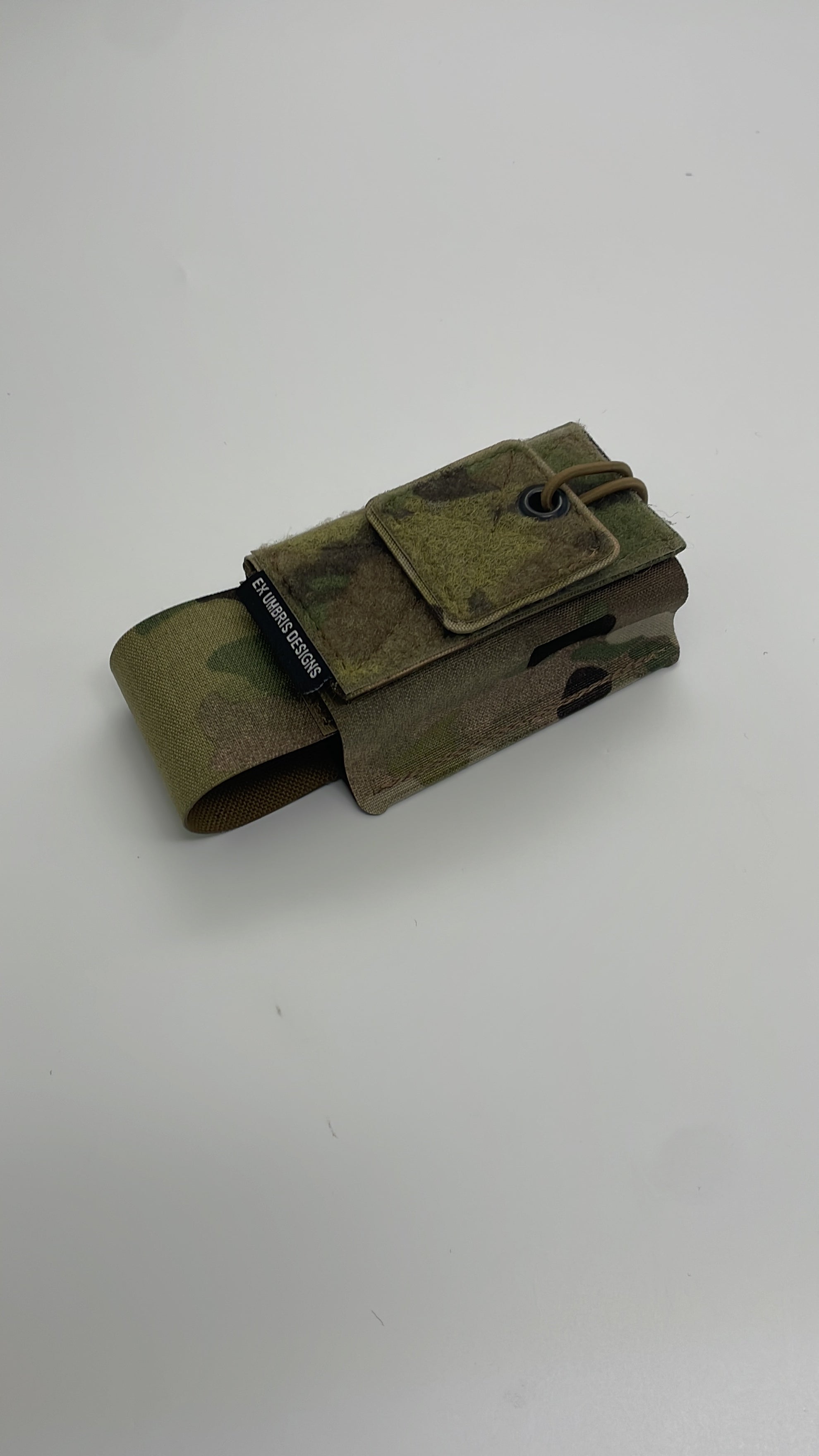 Adjustable Radio Pouch