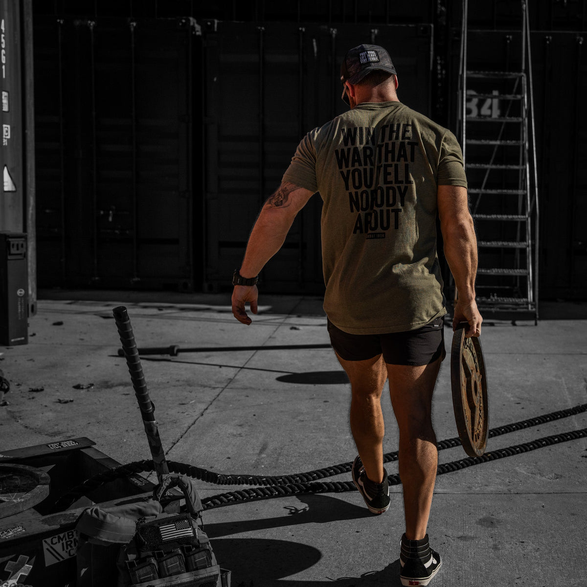 Win The War You Tell Nobody About Herren T-Shirt
