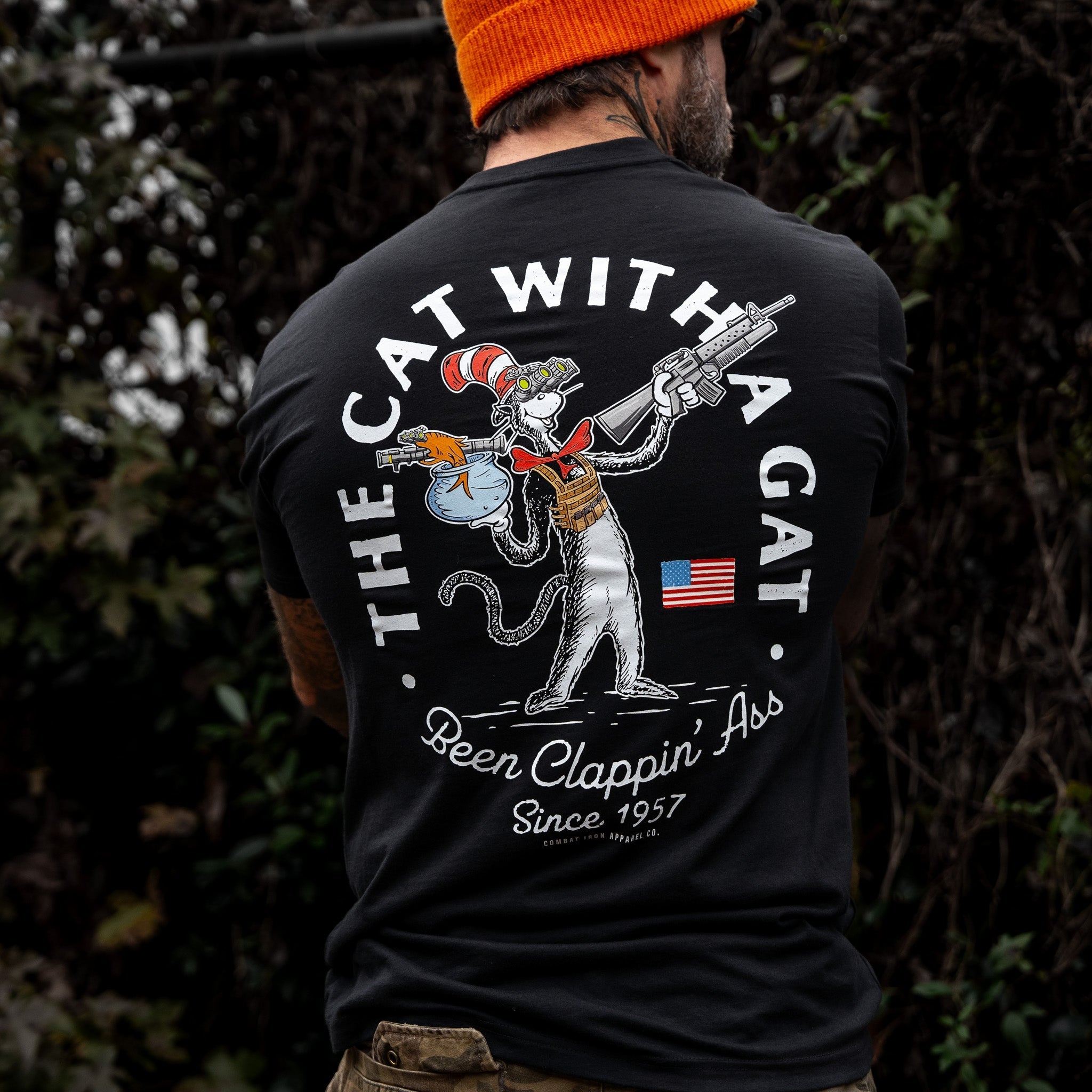The Cat With A Gat Remix – Funny 2A Men's Graphic Tee