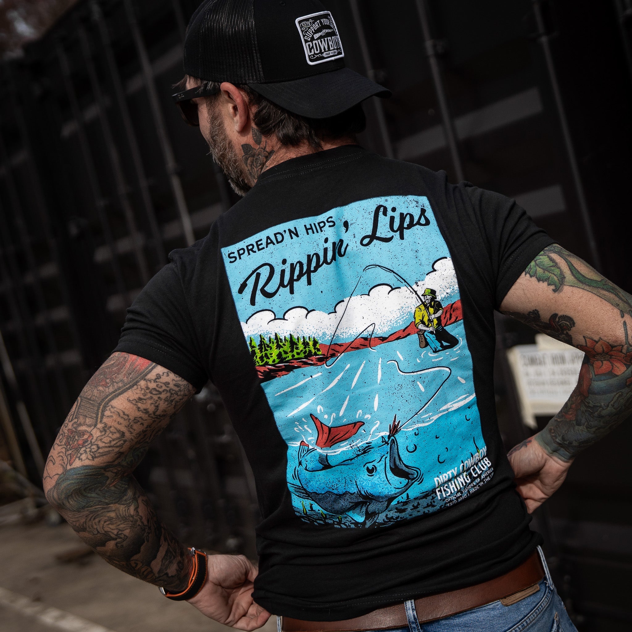 Spread'n Hips, Rippin' Lips Fishing Club Men's T-Shirt