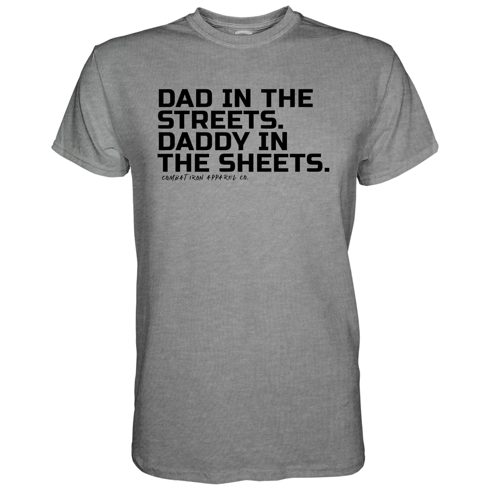 Vater auf der Straße. Papa im Bett. Herren T-Shirt