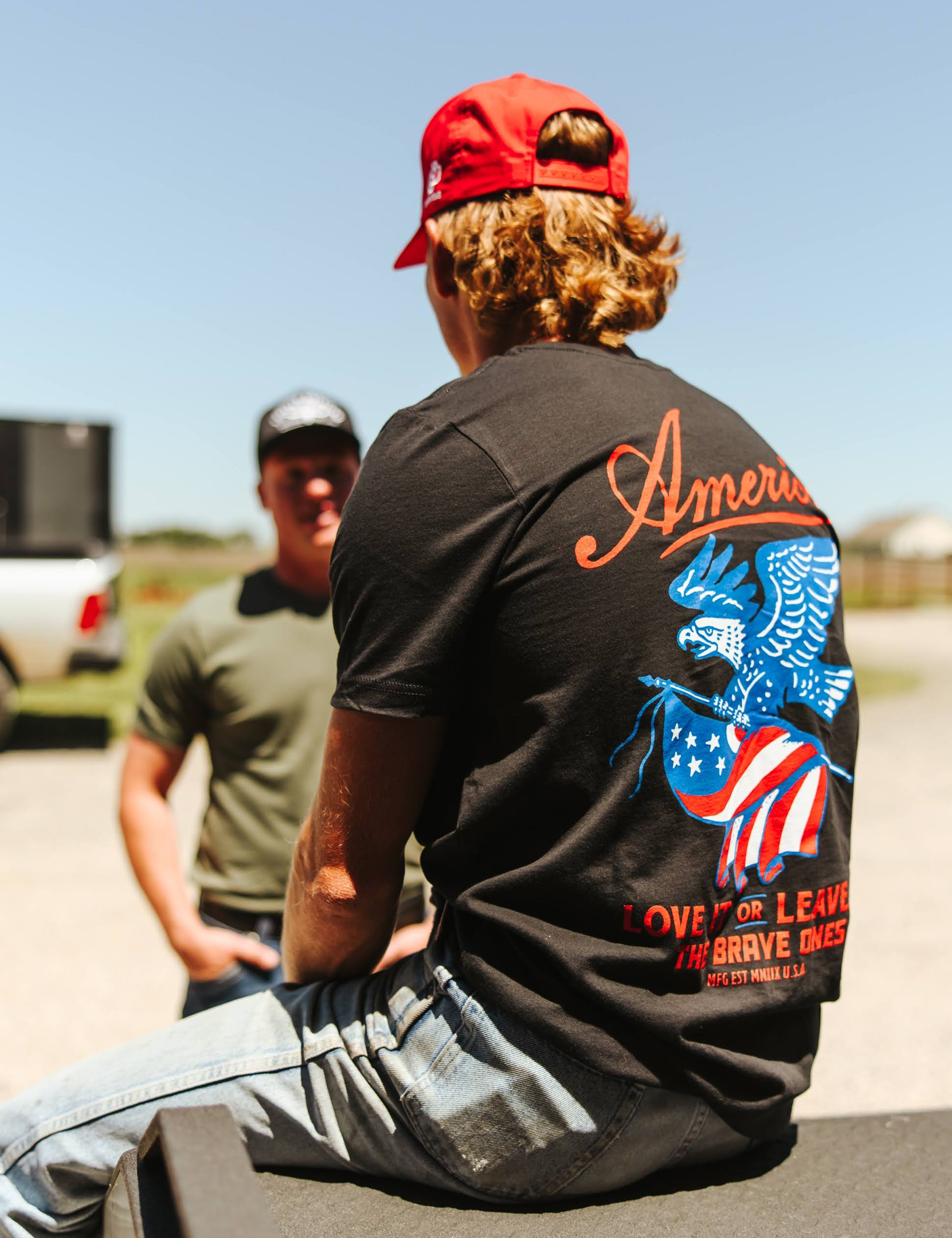 Love It or Leave It T-Shirt - Black | The Brave Ones