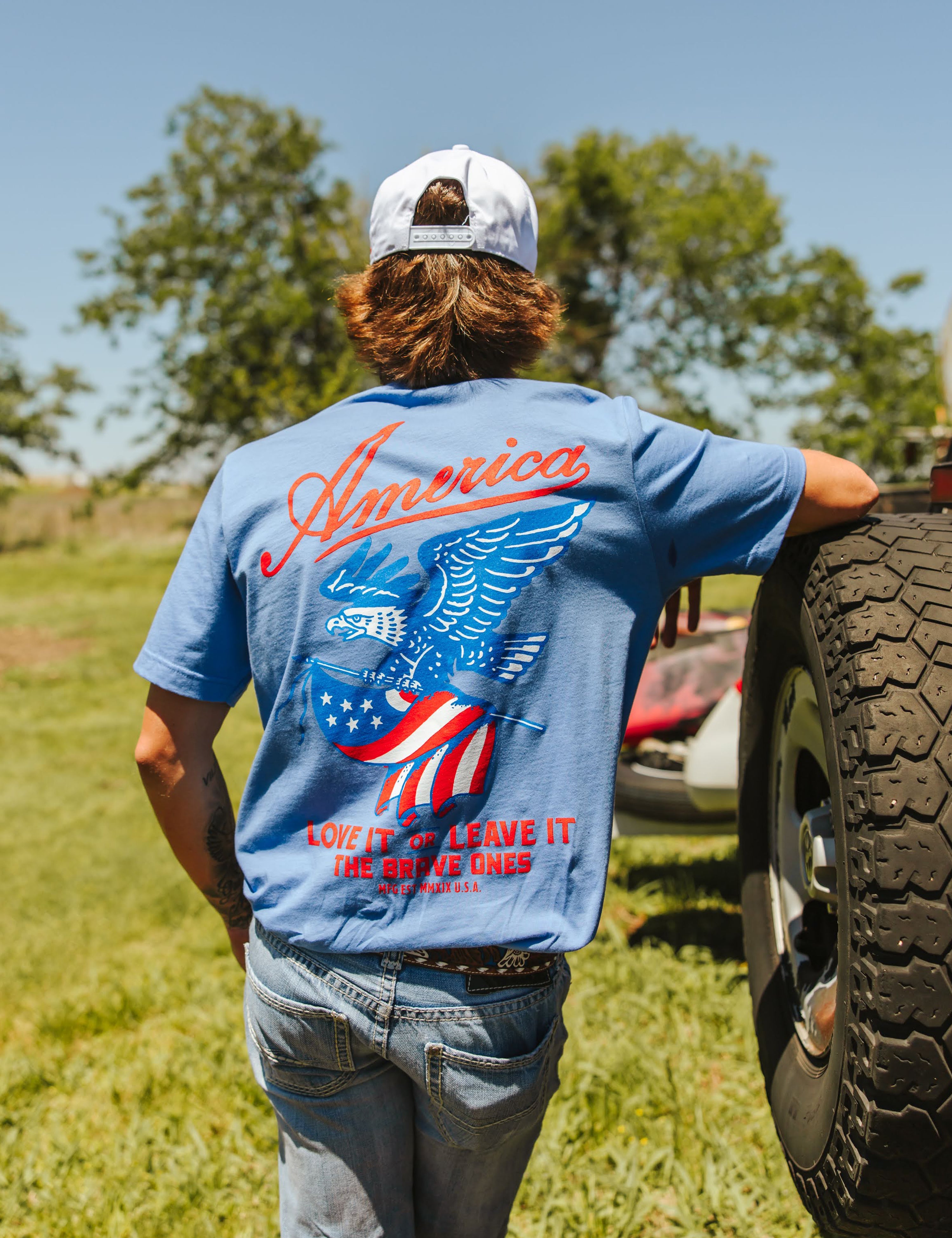 Love It or Leave It T-Shirt - Blue | The Brave Ones