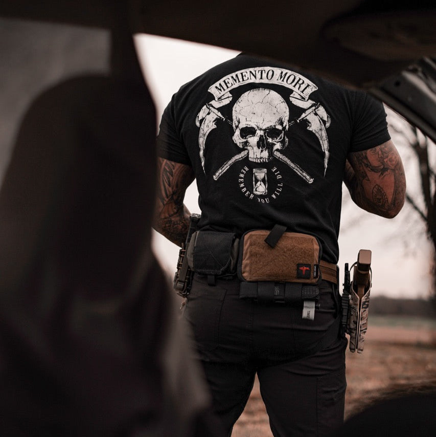 MEMENTO MORI TEE