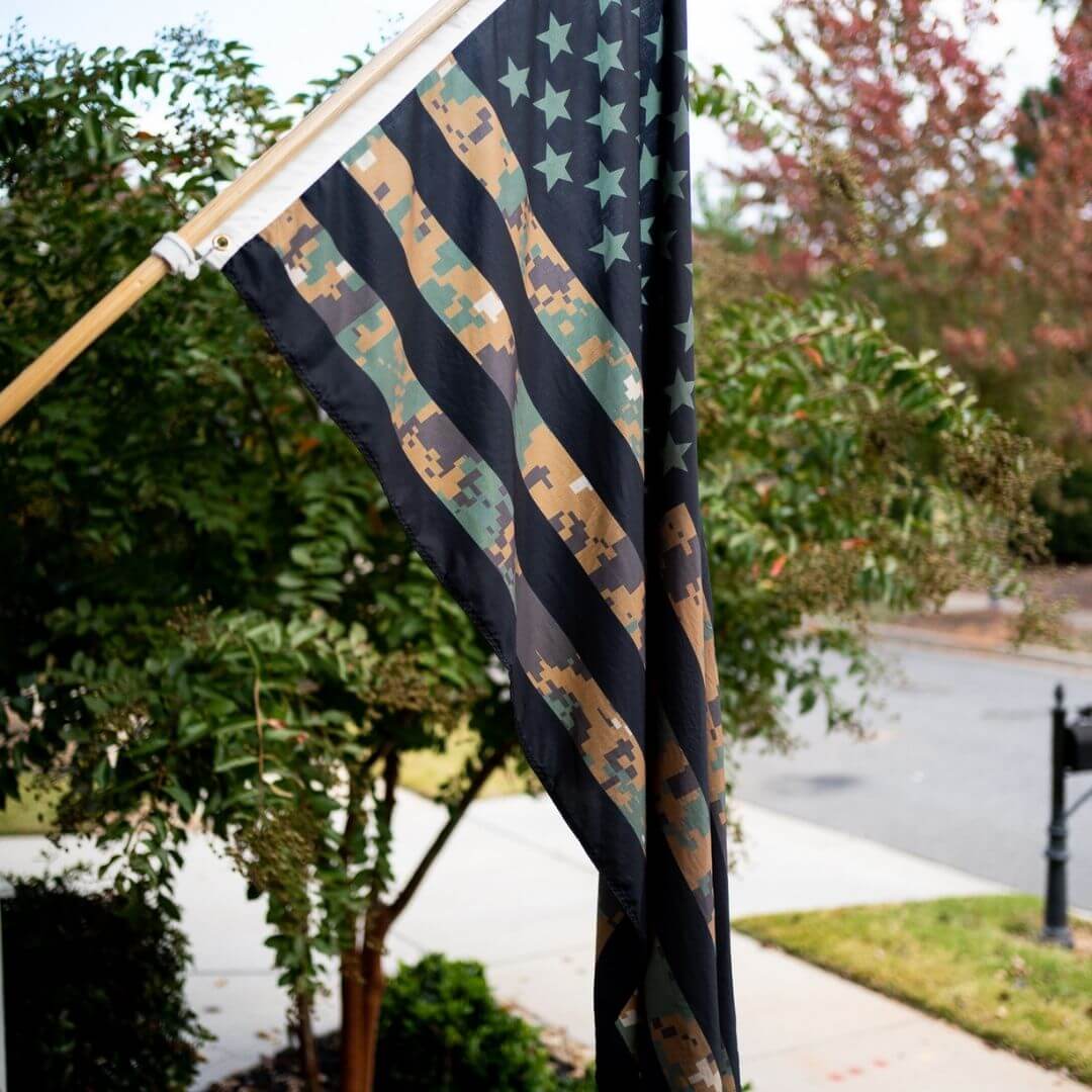 Flags of Valor - 3x5 Nylon Marine Corps Combat Flag